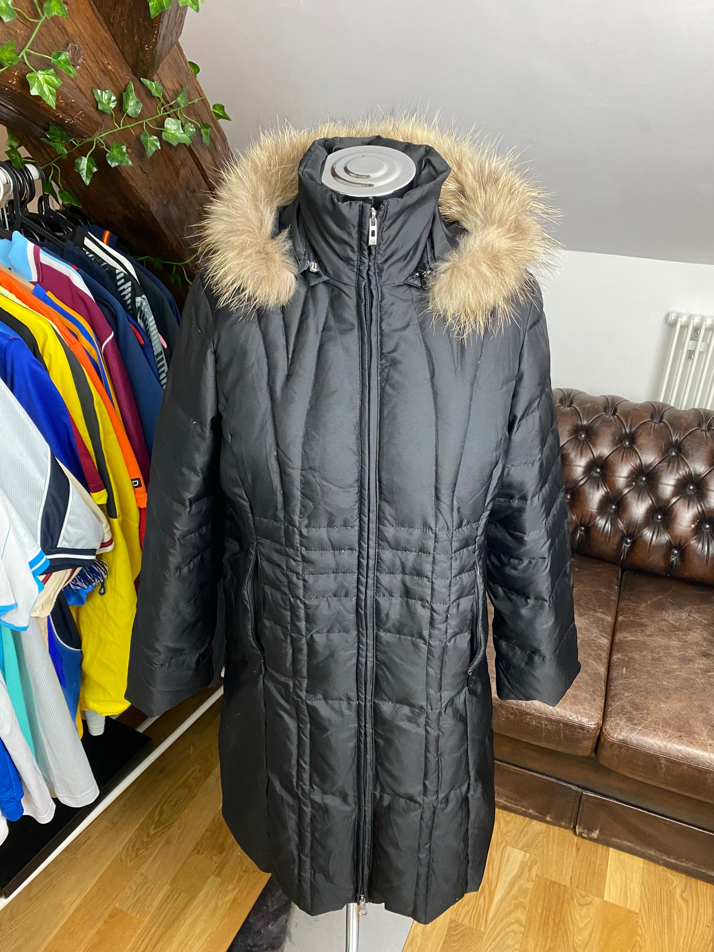 SERGIO TACCHINI PUFFER COAT REAL FUR (S-M)