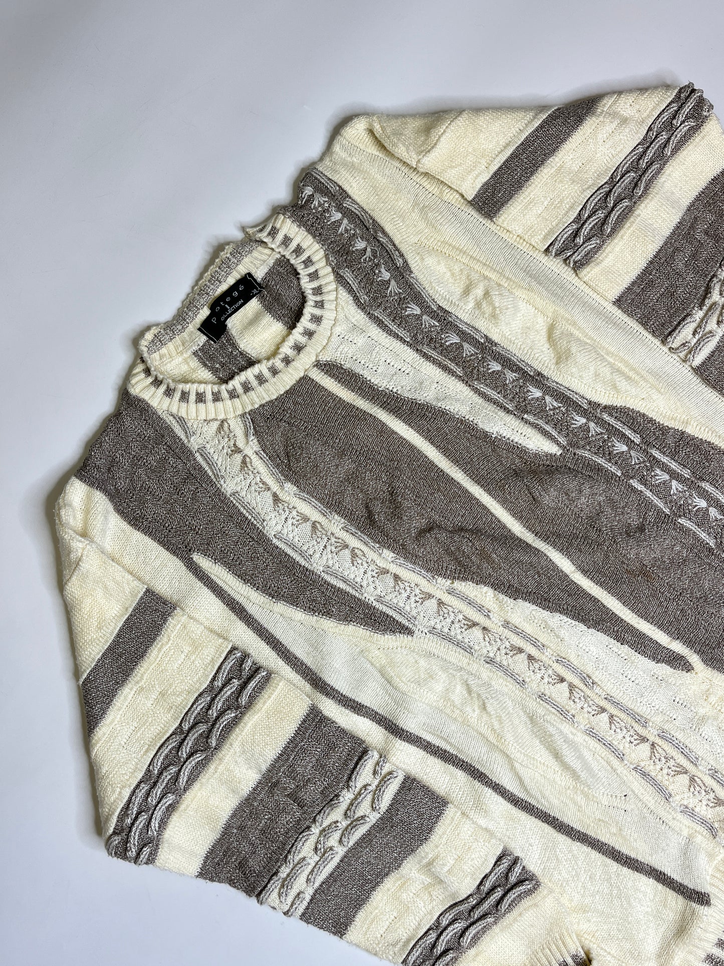 COOGIE SWEATER PROTEGÉ (XL)
