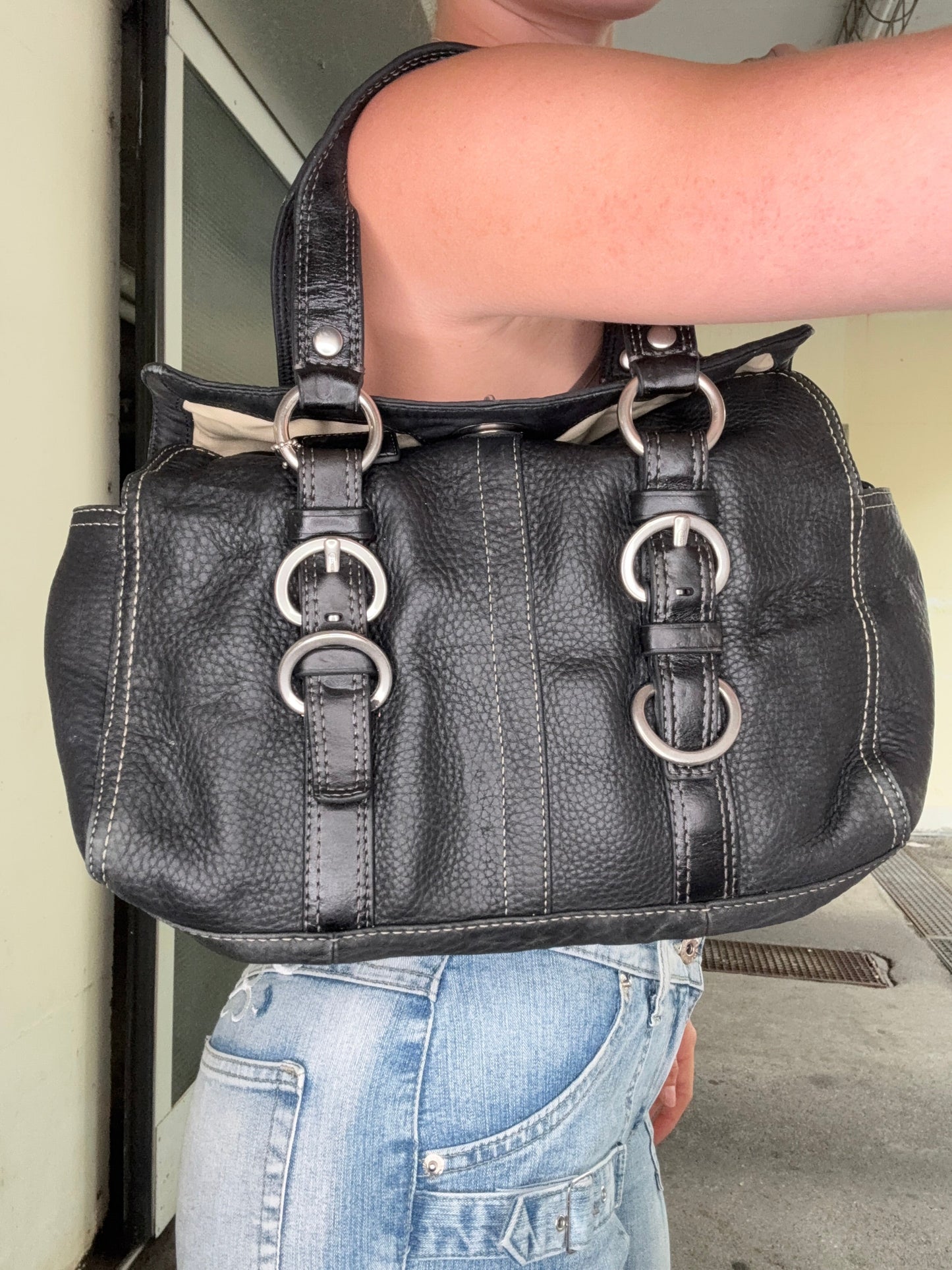 COACH VINTAGE BLACK LEATHER BUCKLE SATCHEL