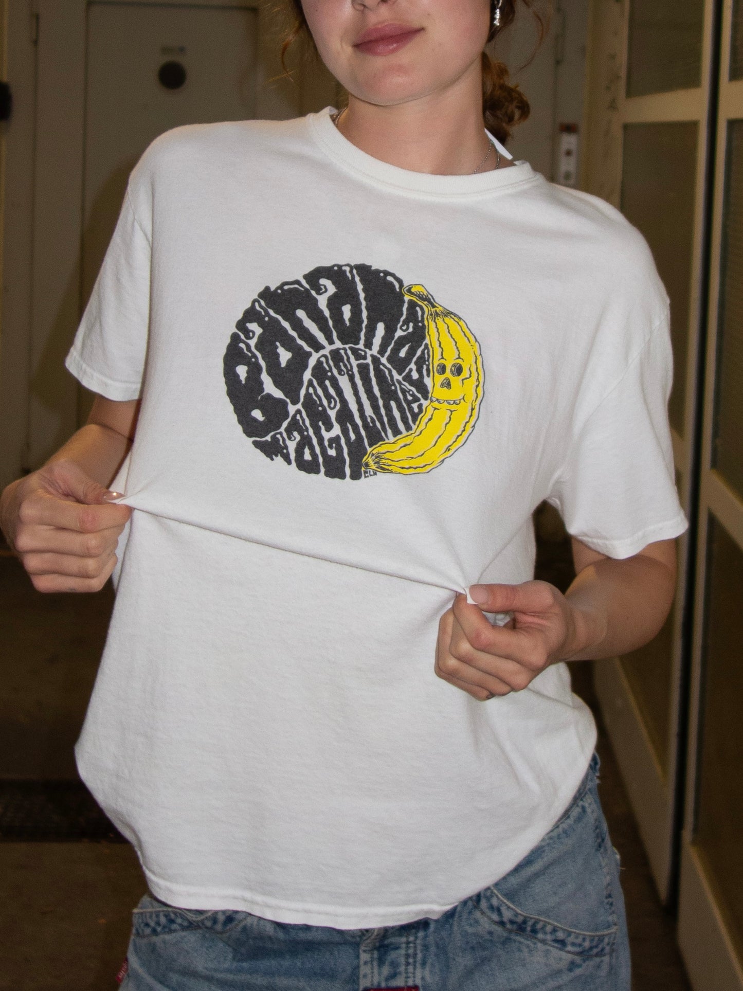 GRAPHIC T-SHIRT (M)
