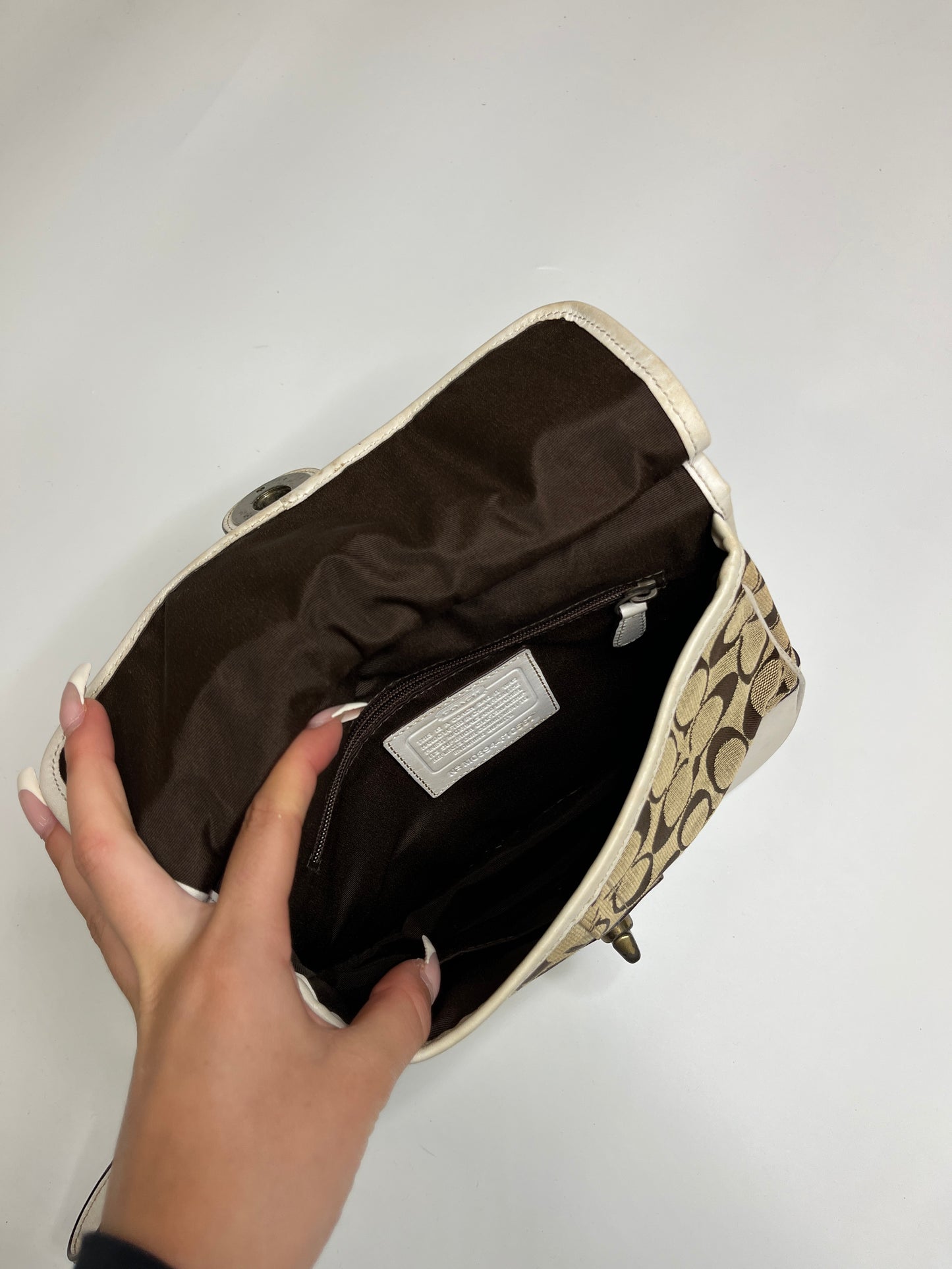 COACH CROSSBODY PURSE LEATHER