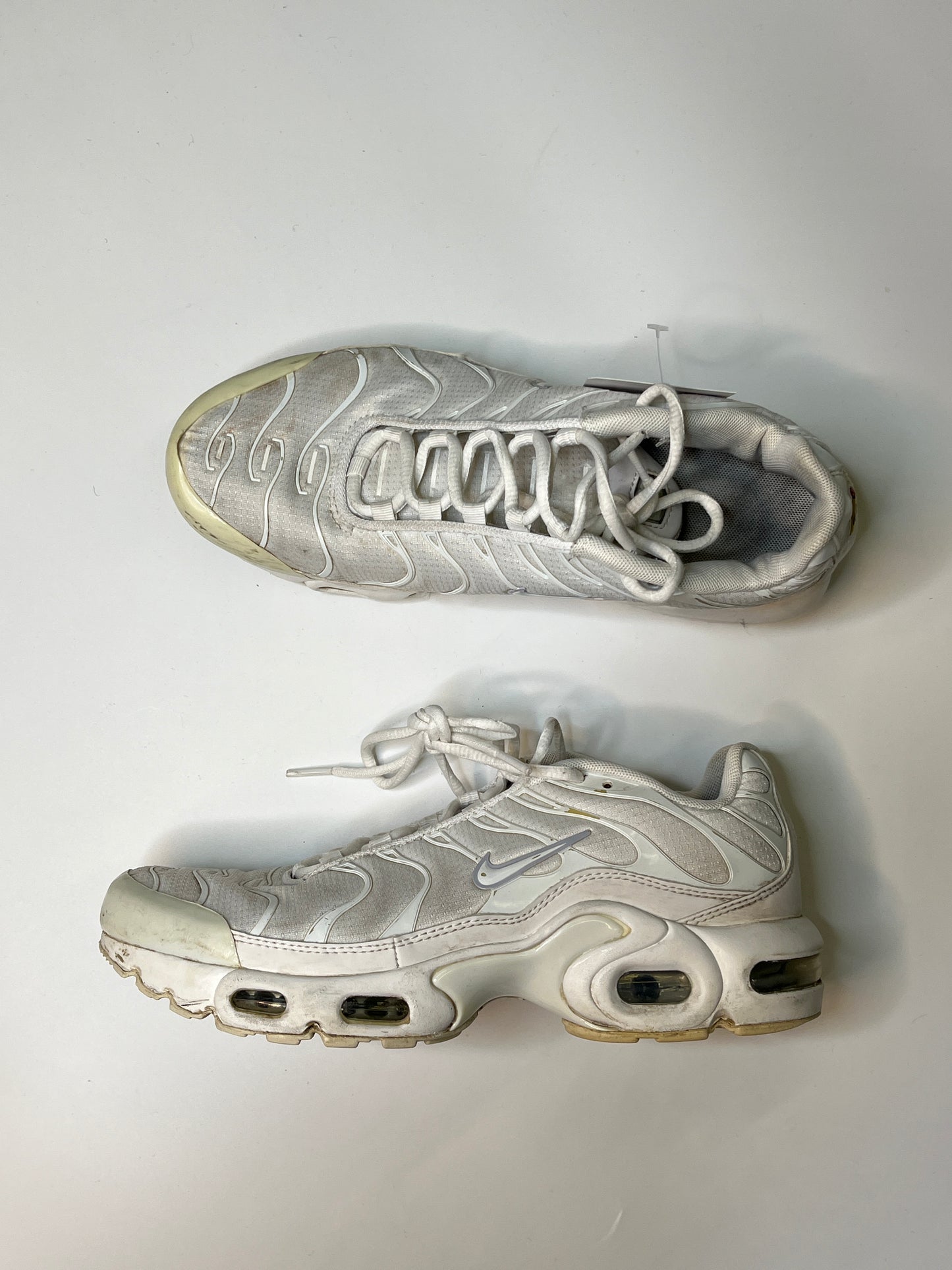 NIKE TN "TRIPLE WHITE" (39)