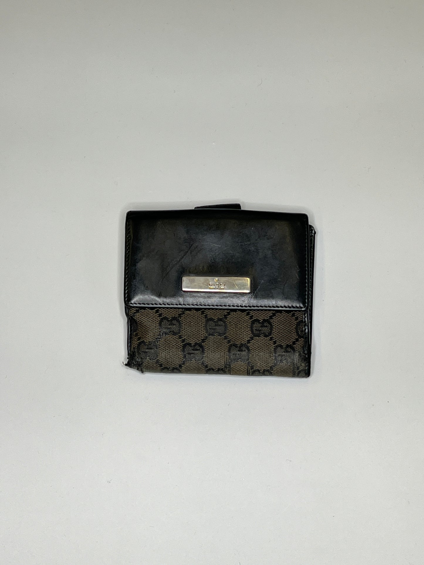 GUCCI MONOGRAM WALLET