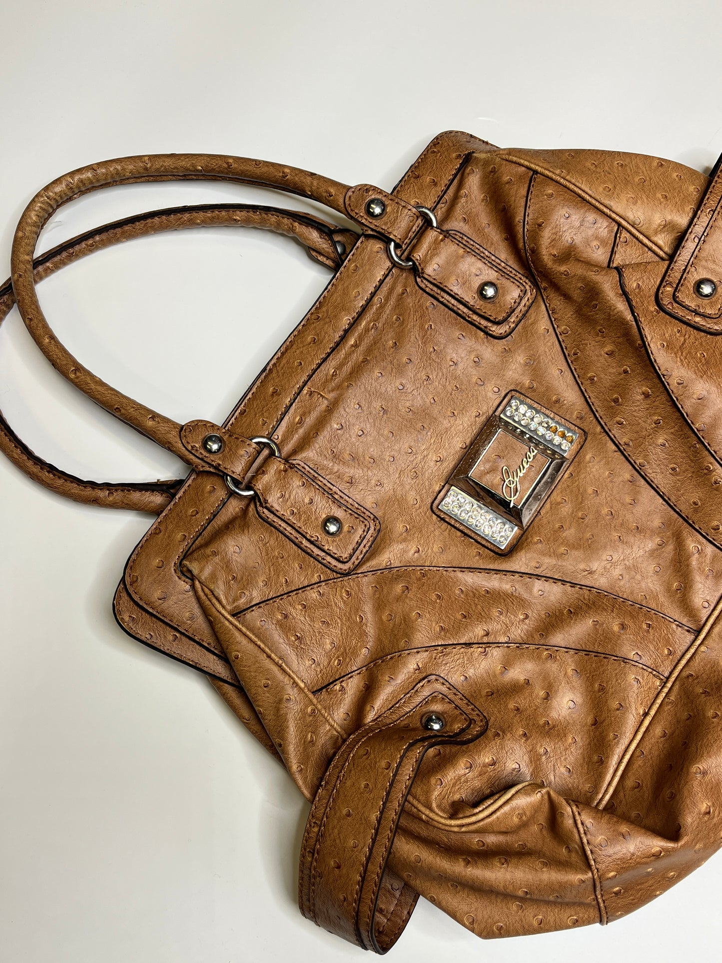 RARE GUESS PURSE
