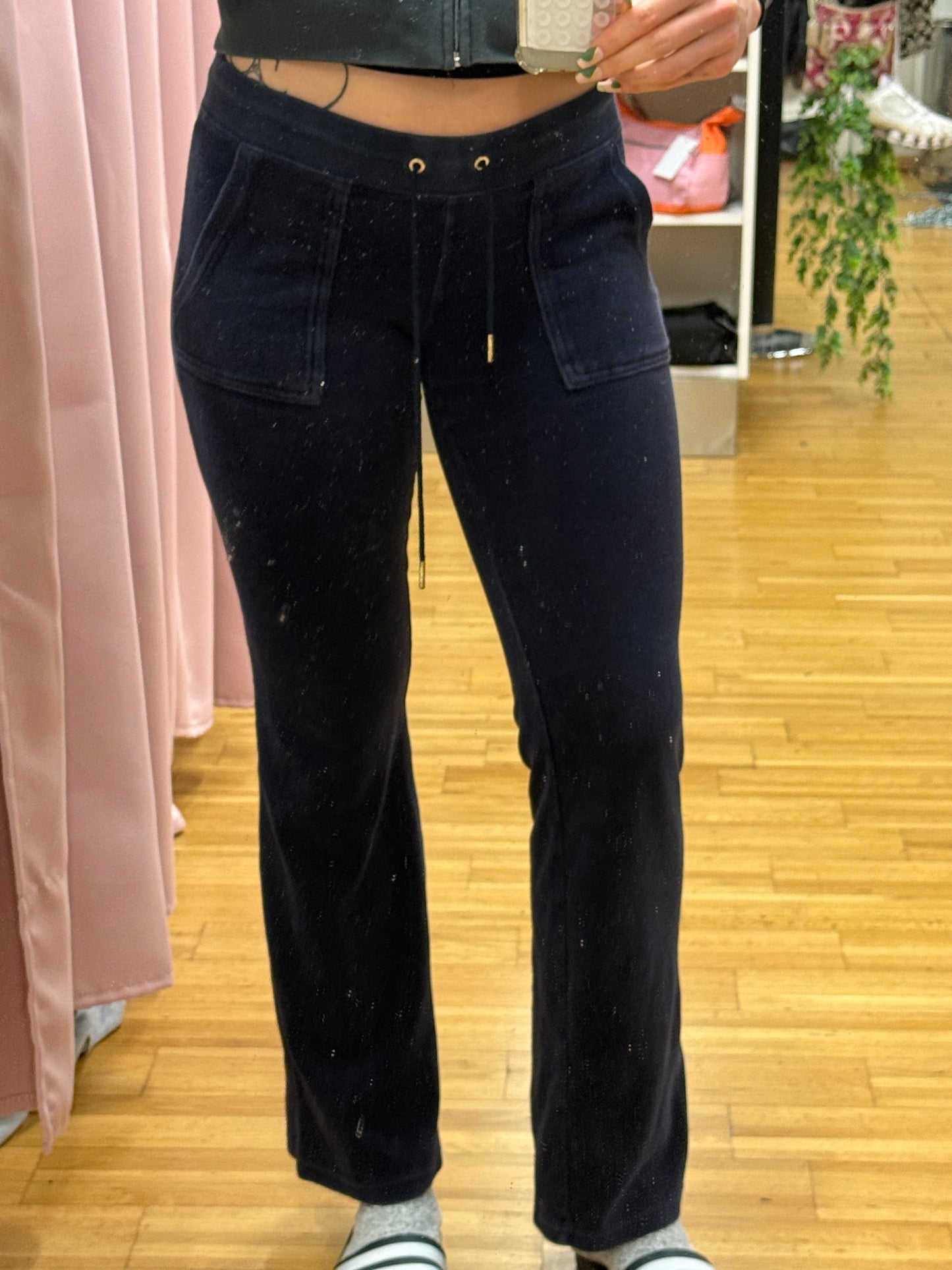 JUICY COUTURE PANTS (M)