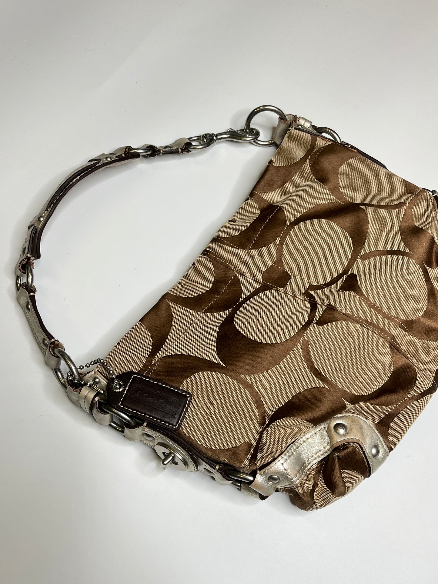 COACH MONOGRAM PURSE SILVER