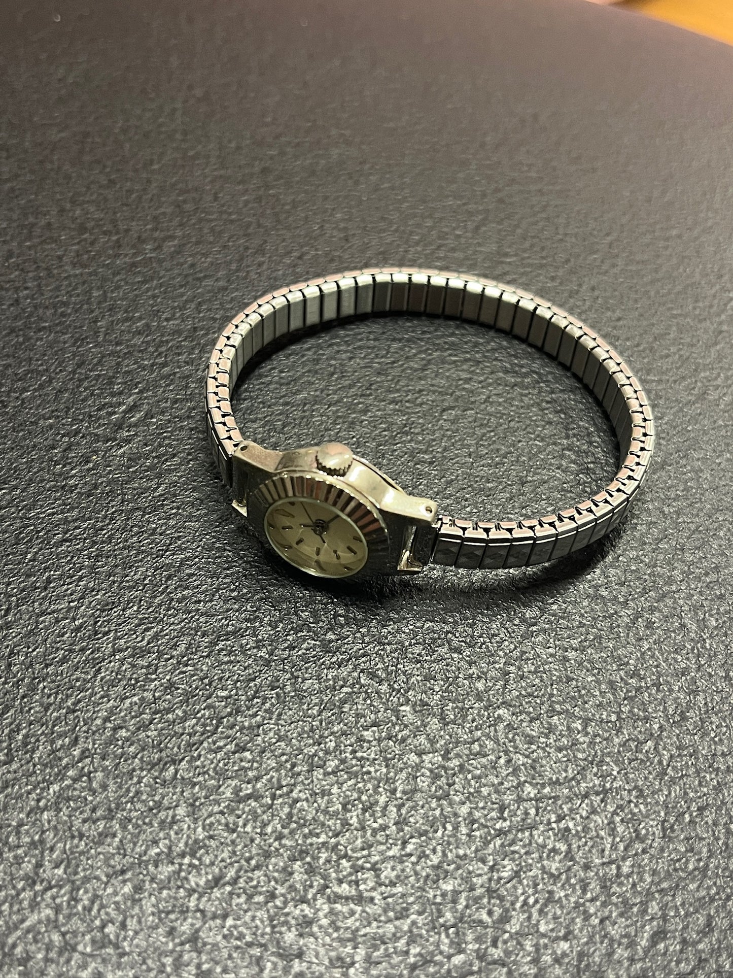 THREE FOUR TIME WATCH STRETCH