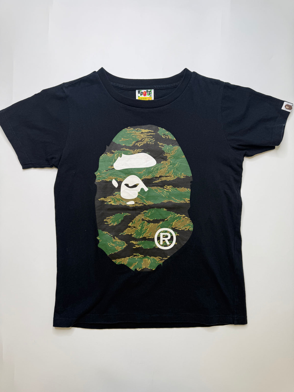 BAPE LADIES COLLEGE LOGO TEE – TIGER CAMO (XS)