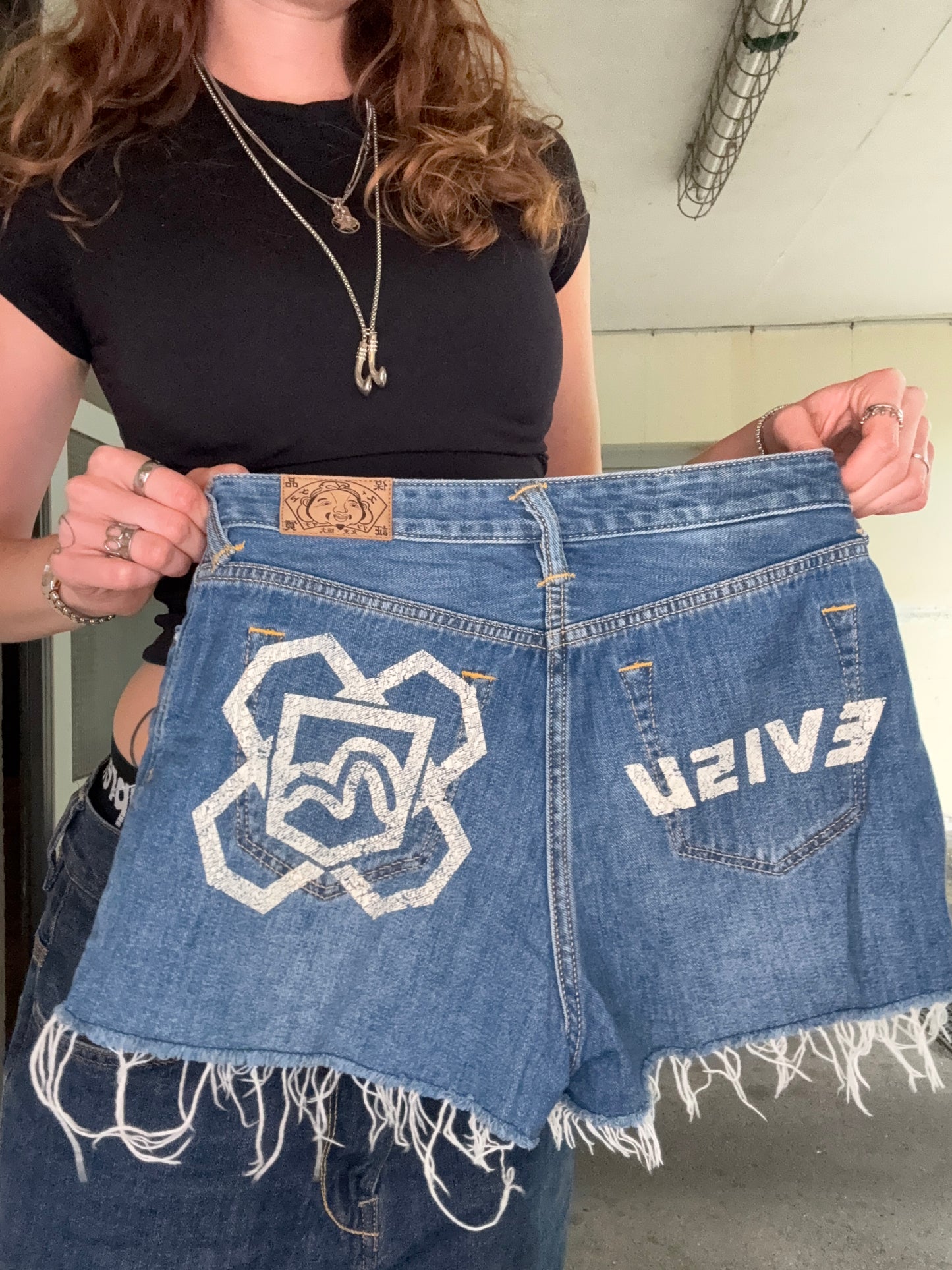 VINTAGE EVISU HOTPANTS (XS/S)
