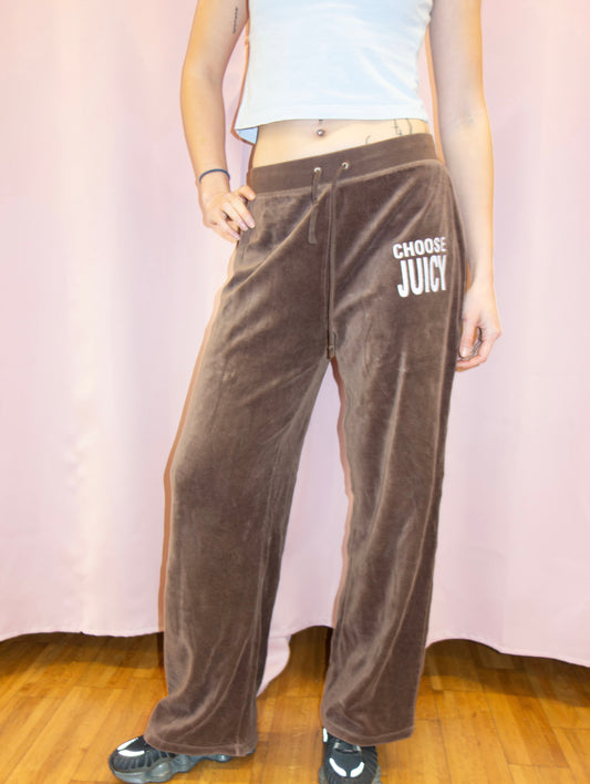 JUICY COUTURE PANTS (M-L)