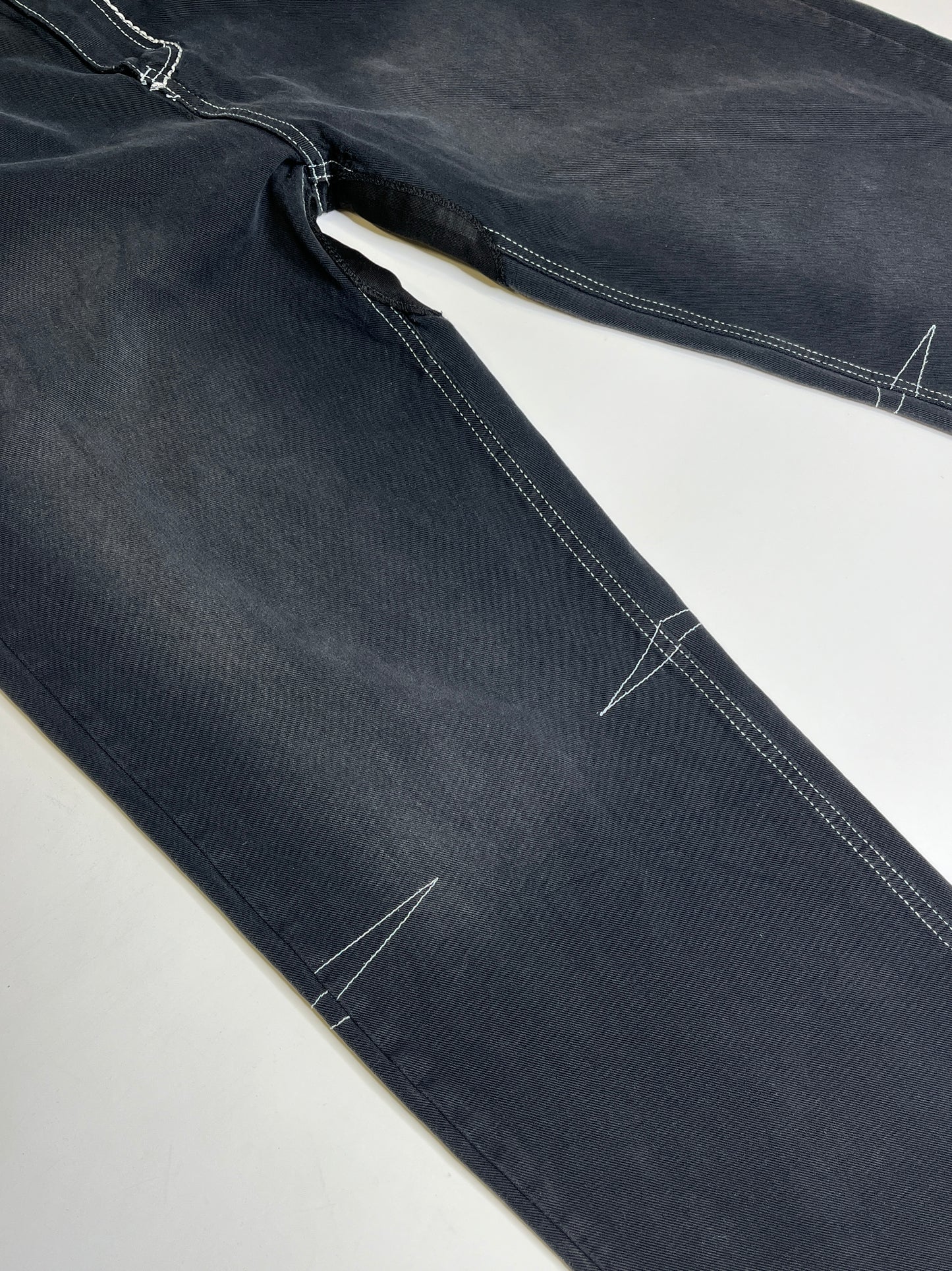 PLAY BIGG EMBOIDERY JEANS (w34, L)