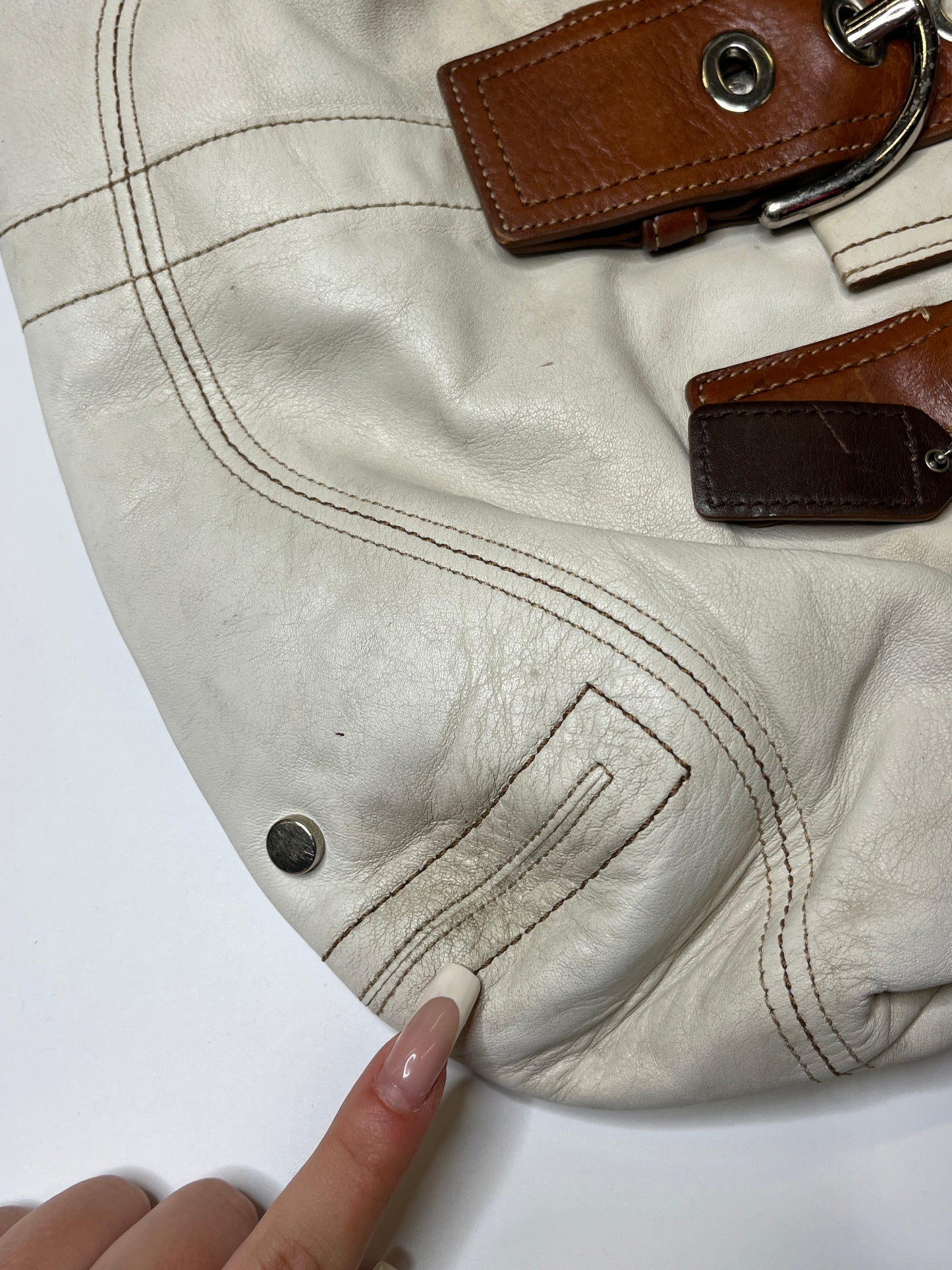 COACH PURSE GENUINE LEATHER
