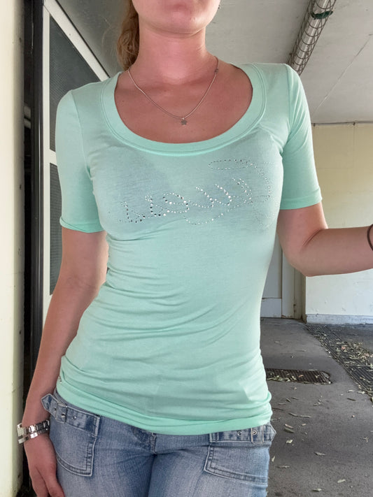 VINTAGE GUESS SHIRT (S)