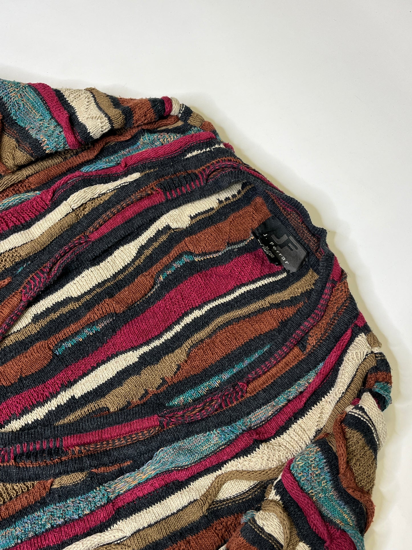 J. FERRAR COOGI STYLE CARDIGAN (XL)