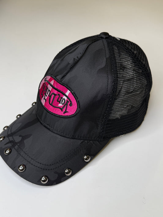 VON DUTCH BLACK CAMO STUDDED VINTAGE TRUCKER CAP