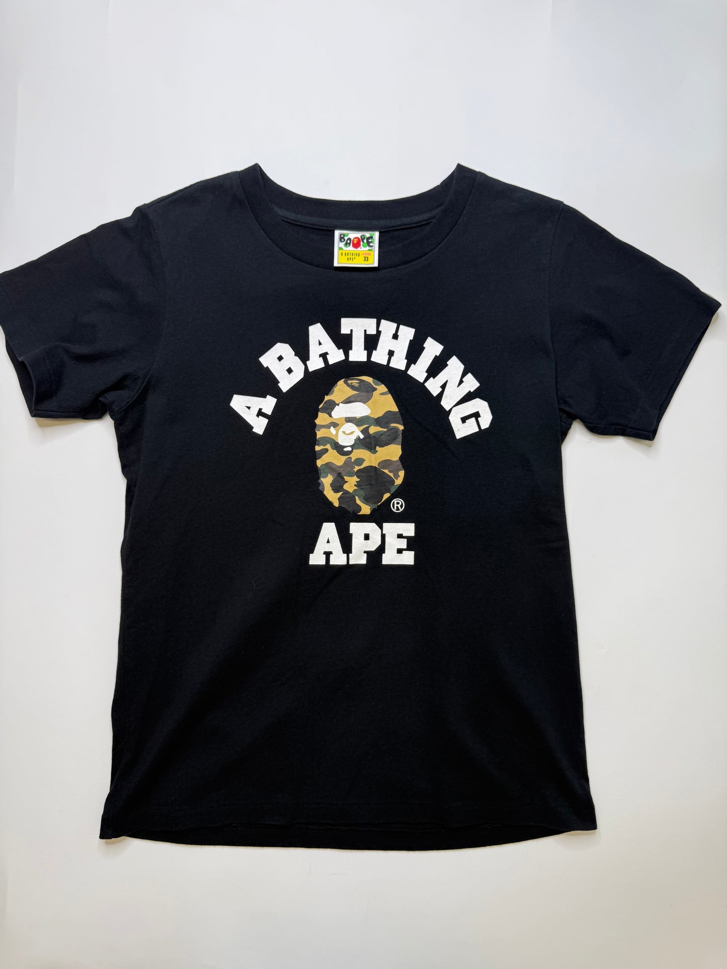 BAPE LADIES COLLEGE LOGO TEE – TIGER CAMO GOLD (XS)