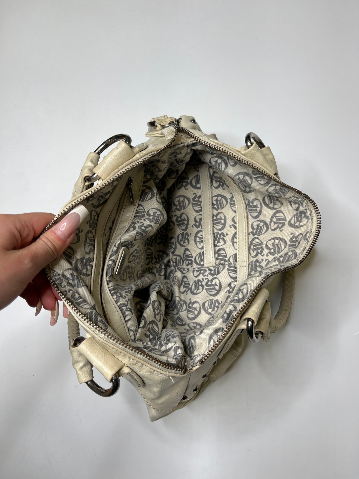 VINTAGE GUESS PURSE