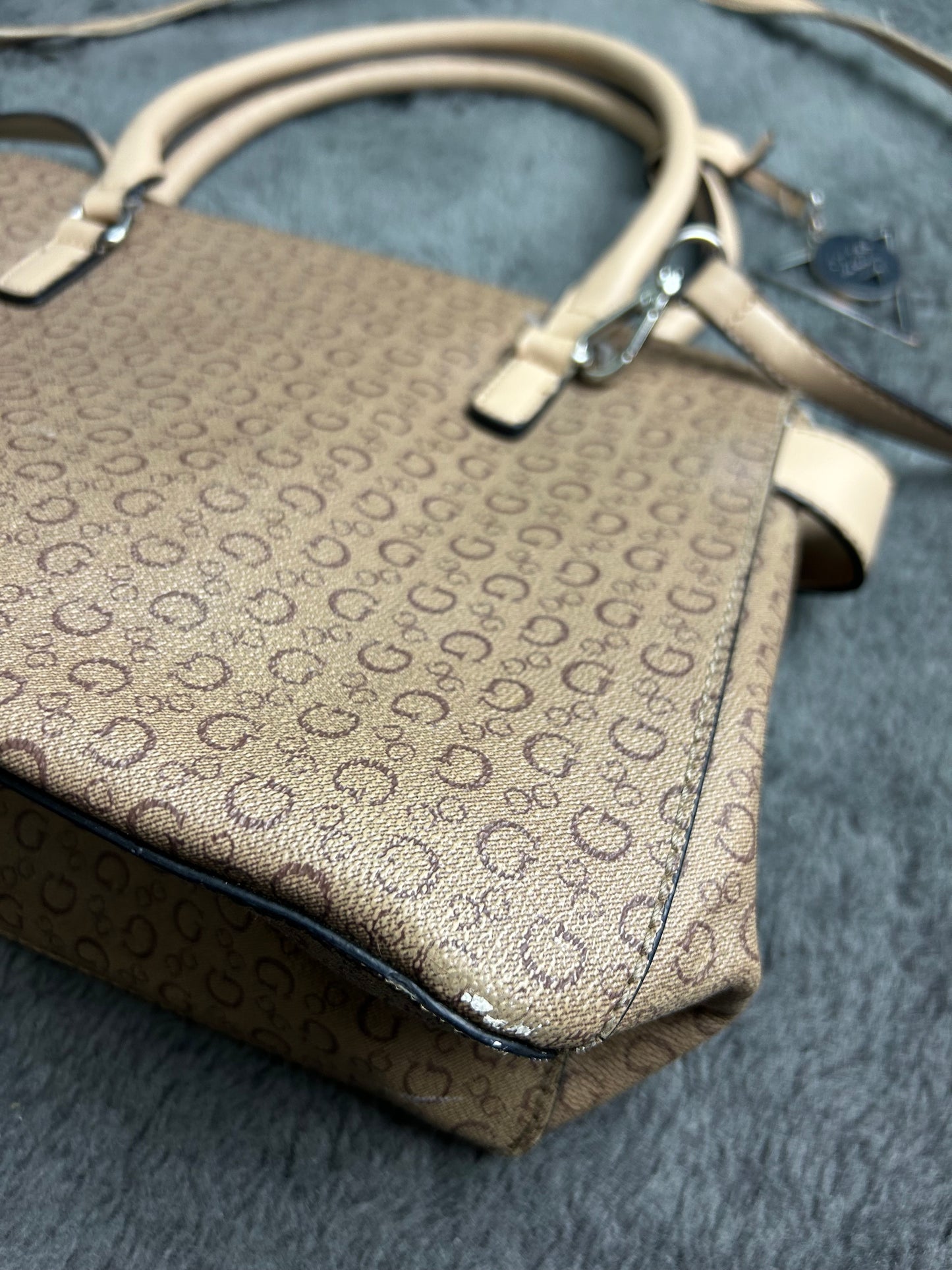 GUESS BAG