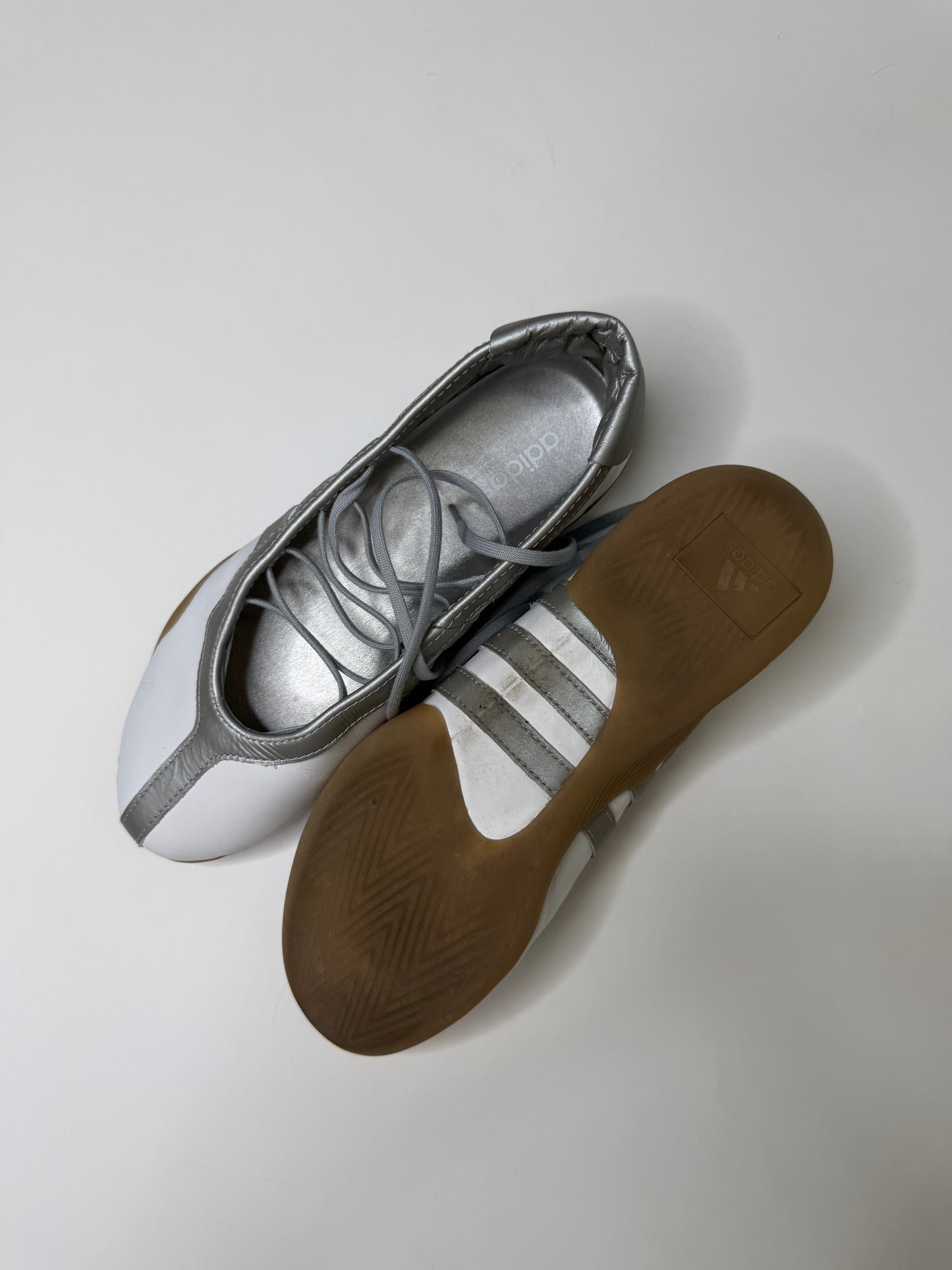ADIDAS LACE-UP LEATHER FLATS (WHITE)