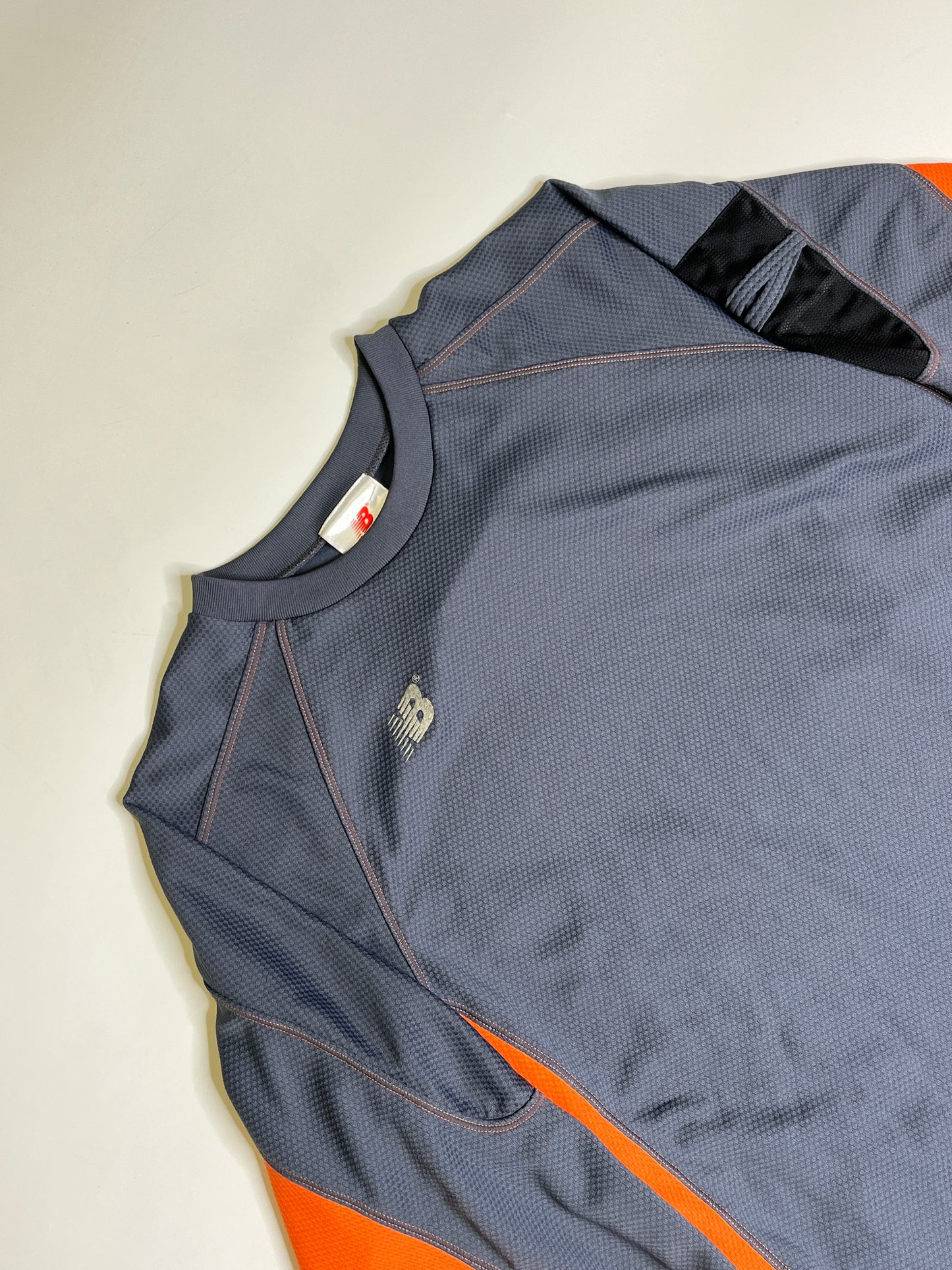 NEW BALANCE LONGSLEEVE (M)