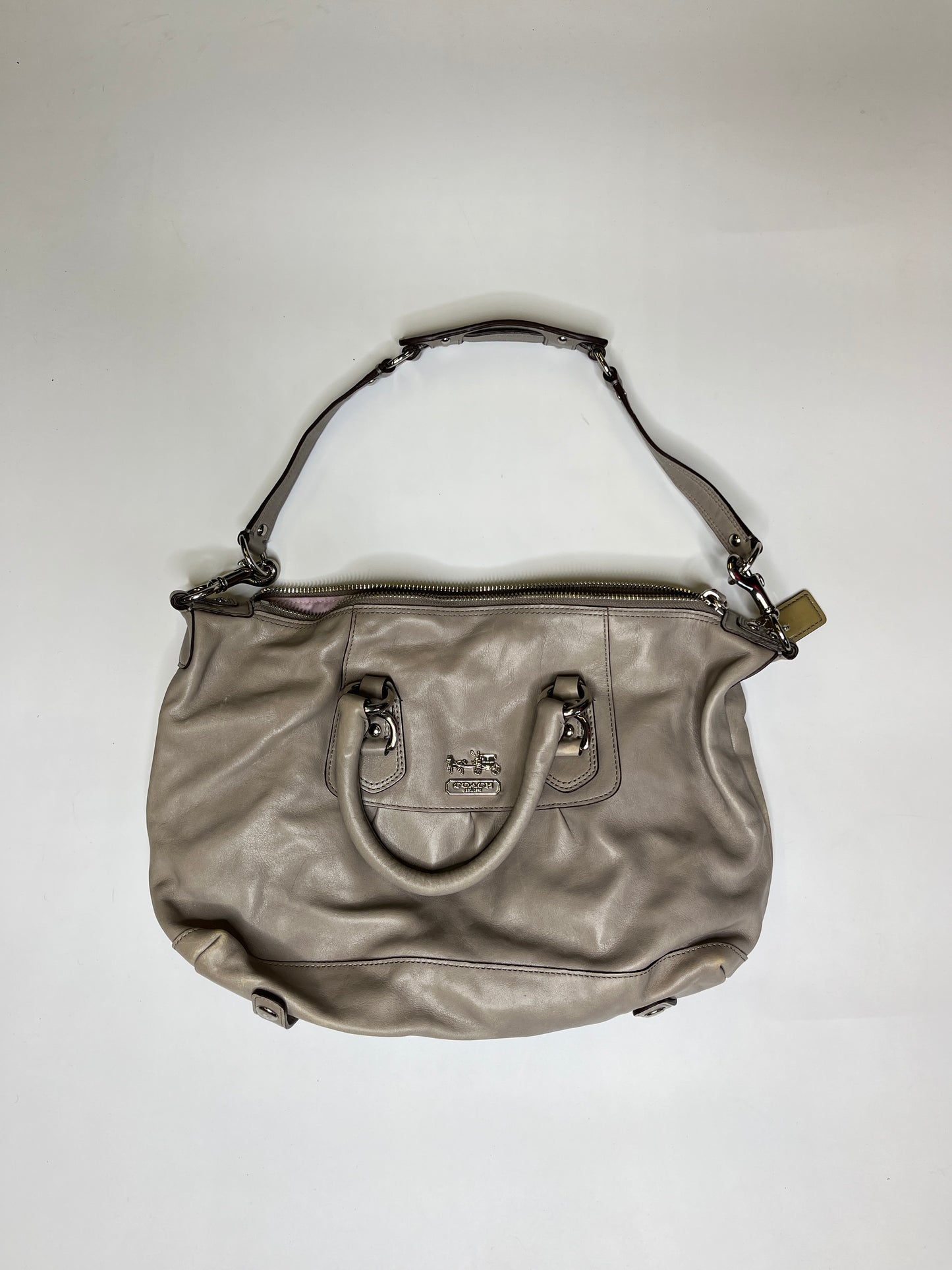 GREY LEATHER COACH PURSE