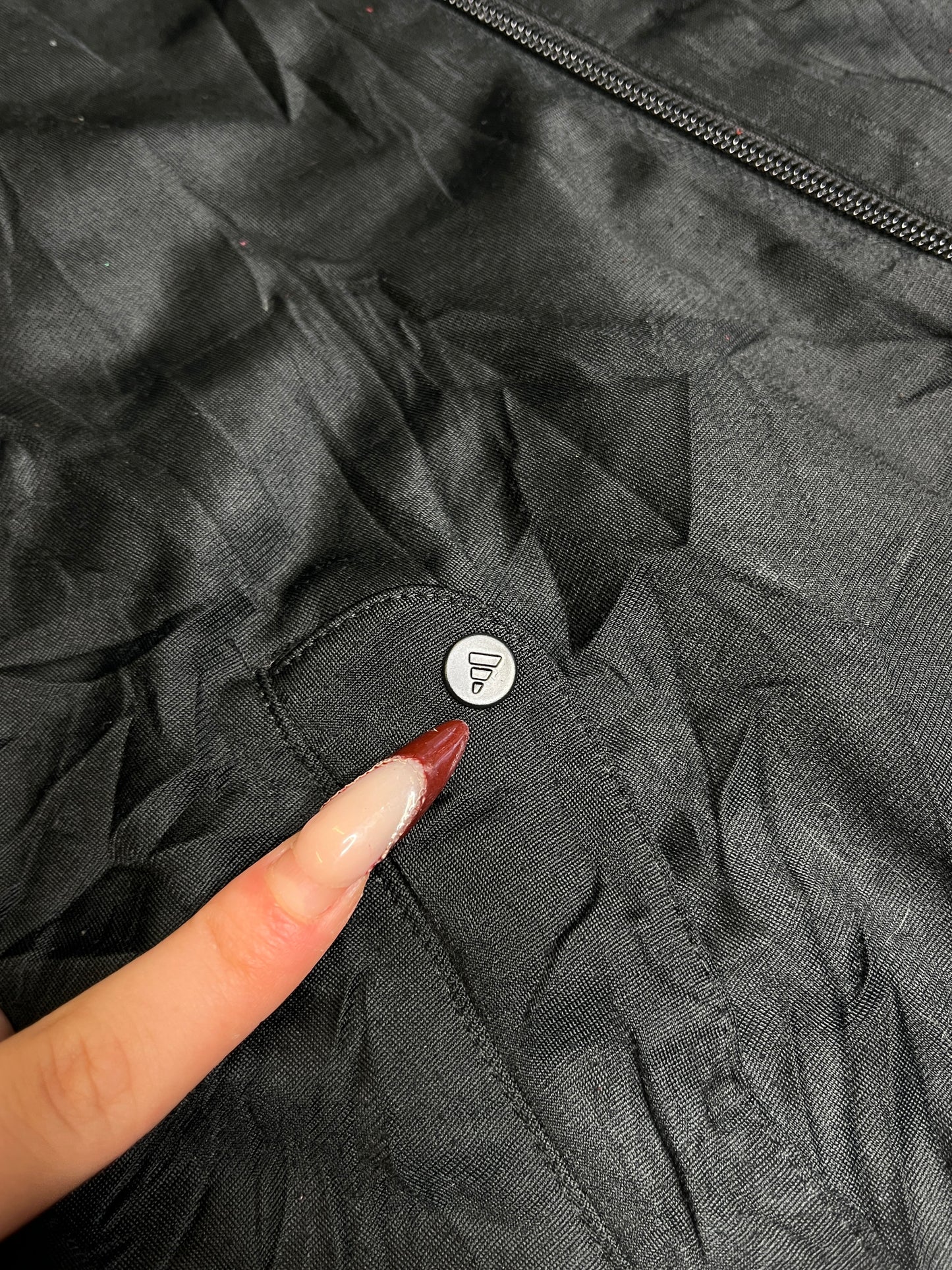 ADIDAS 2000s ZIPPER (S-M)