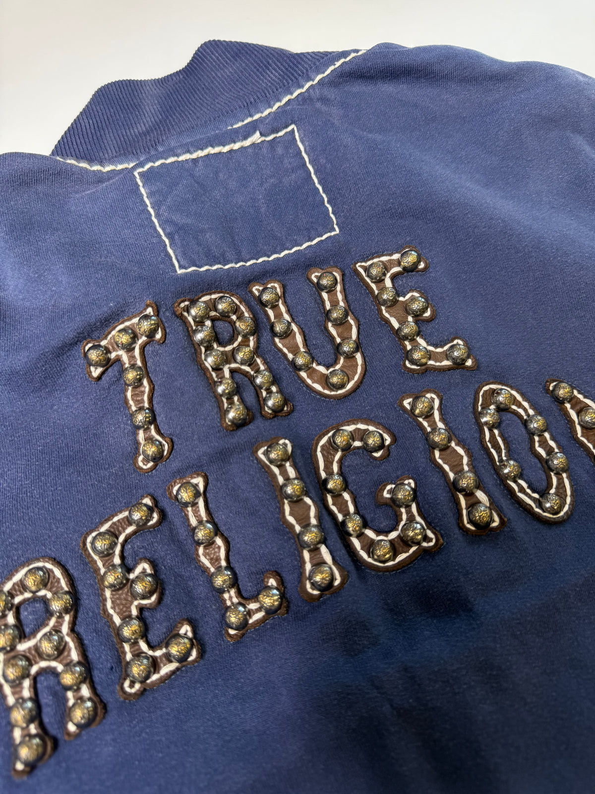 TRUE RELIGION HORSESHOE ZIP JACKET NAVY (L)
