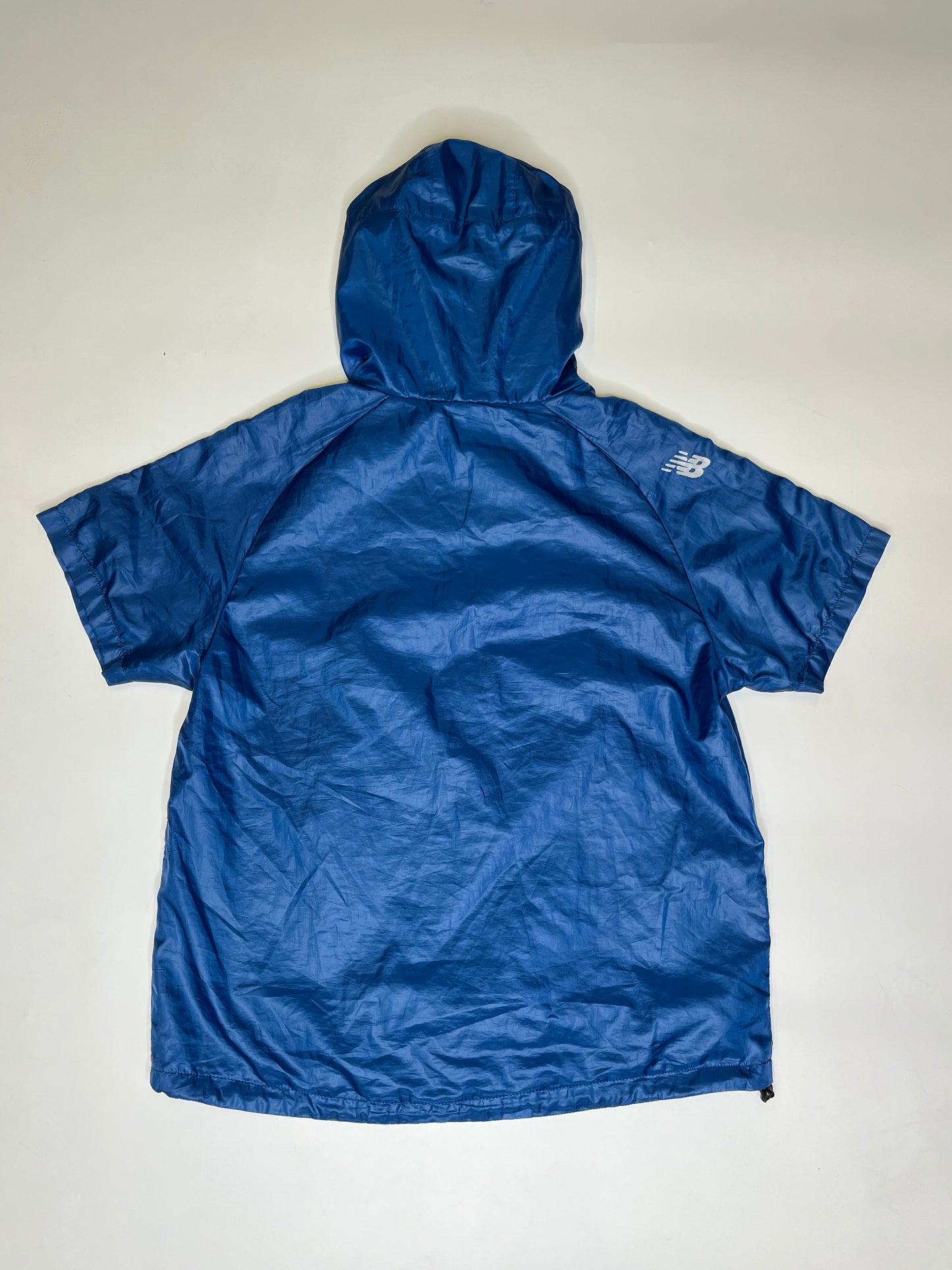 NEW BALANCE SHORT SLEEVE  HOODED ANORAK (S)
