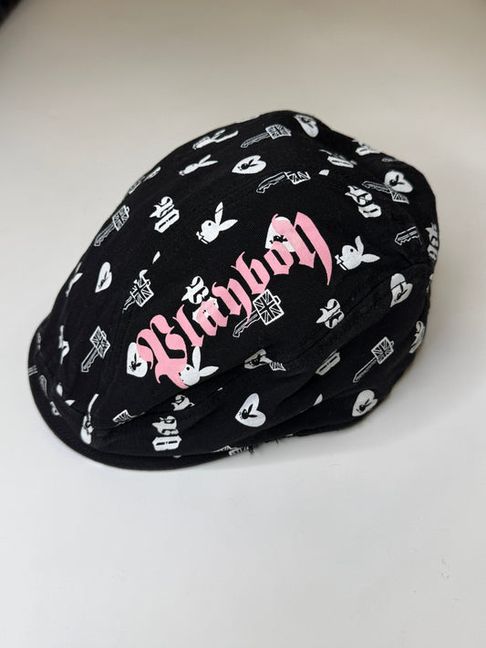 PLAYBOY VINTAGE TRUCKER CAP (BUNNY LOGO)