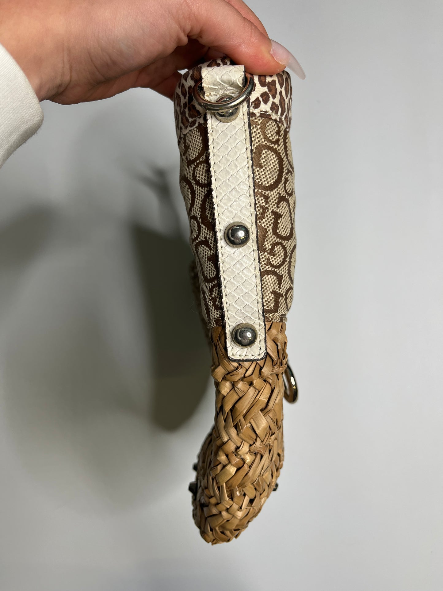 RARE CHEETAH BAKET GUESS PURSE BIG G-LOGO