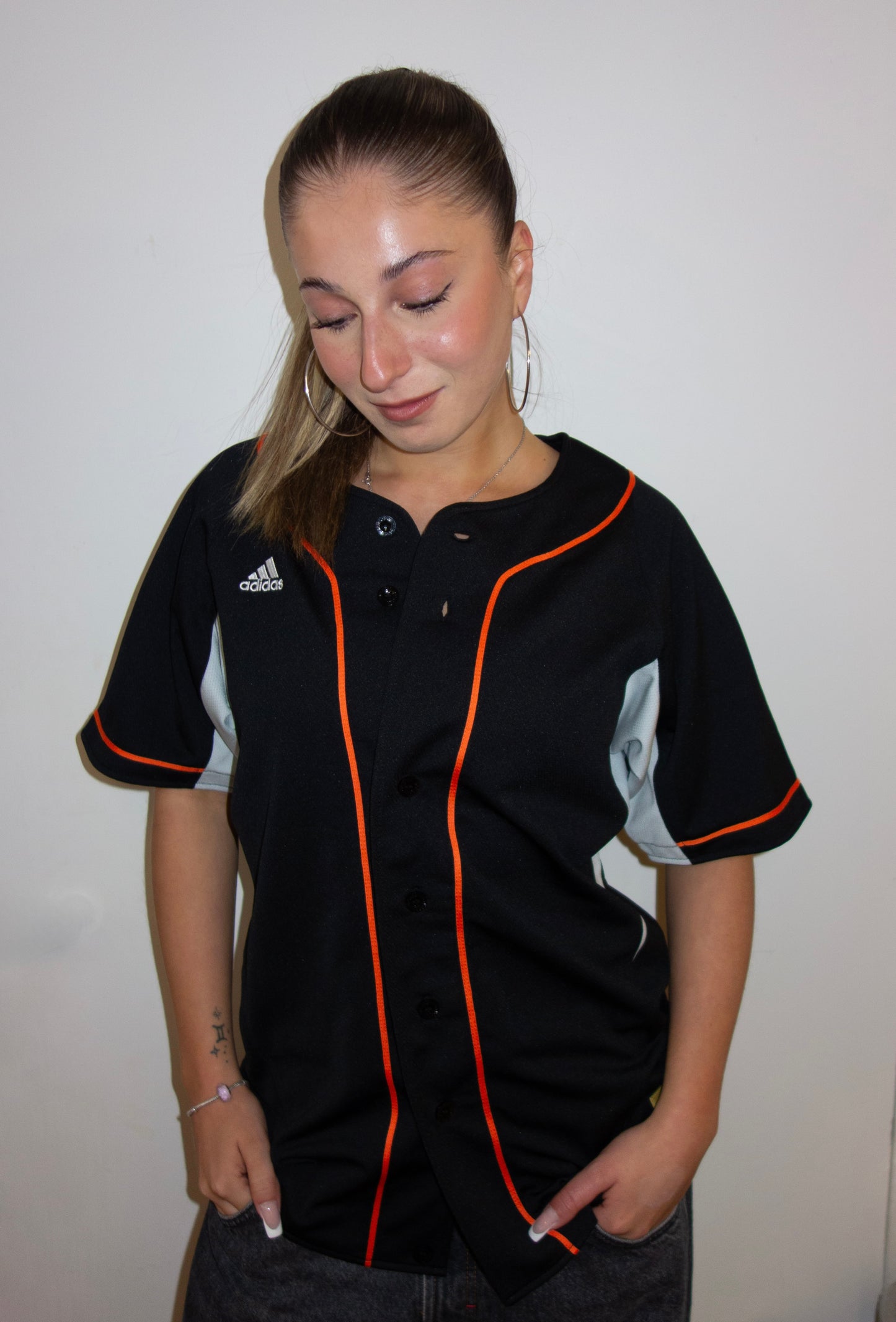 ADIDAS SHIRT 2000s (M-L)