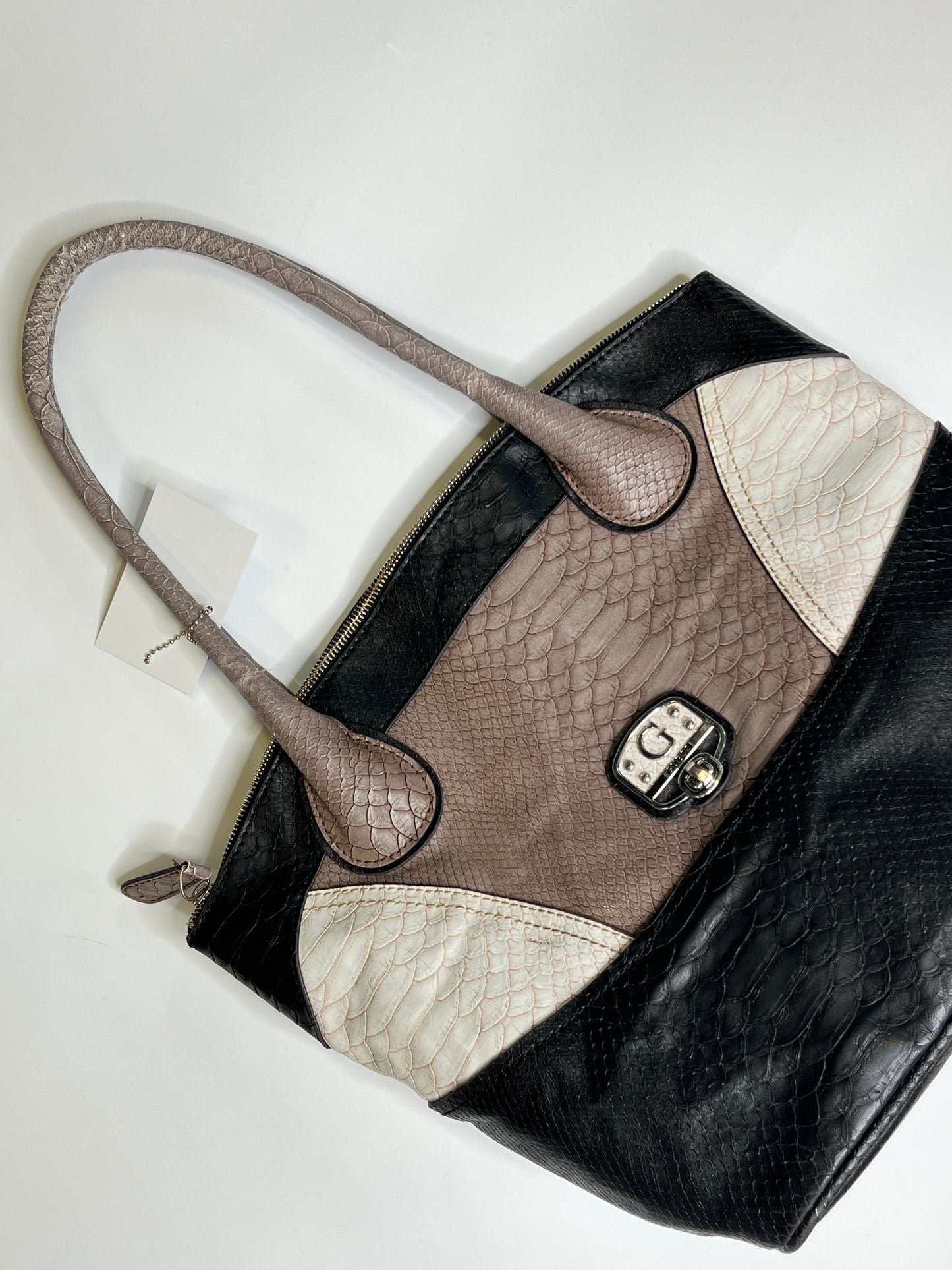 GUESS PURSE
