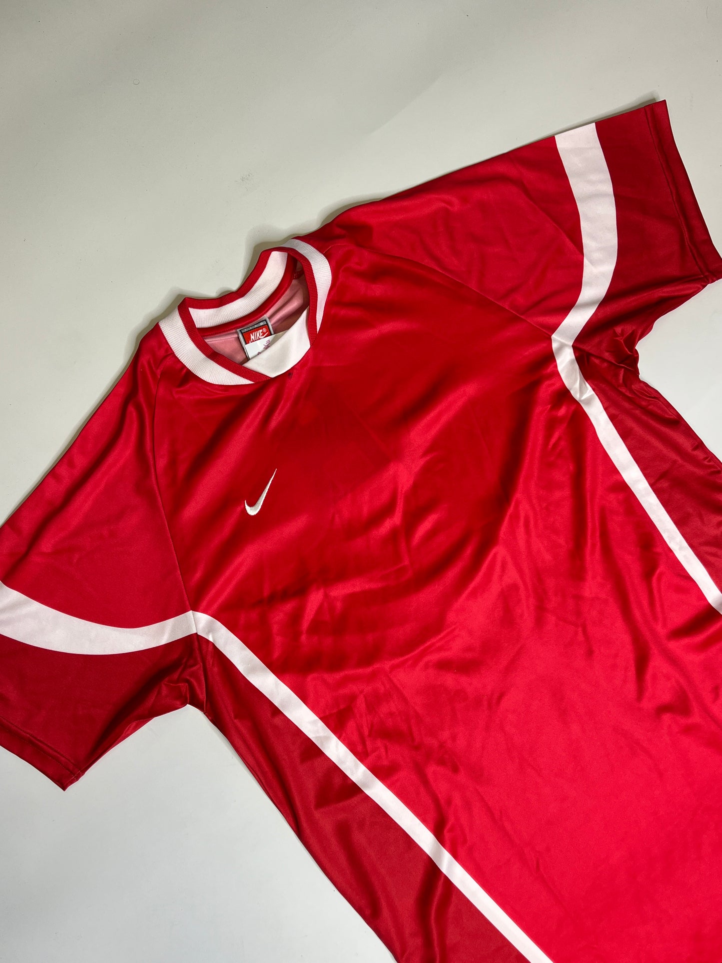 NIKE 1990S DEADSTOCK SHIRT WITH TAG (L)