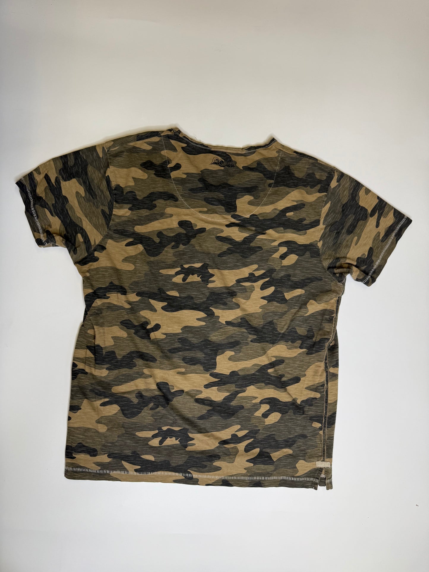 VINTAGE VON DUTCH CAMO SHIRT (XL/L)