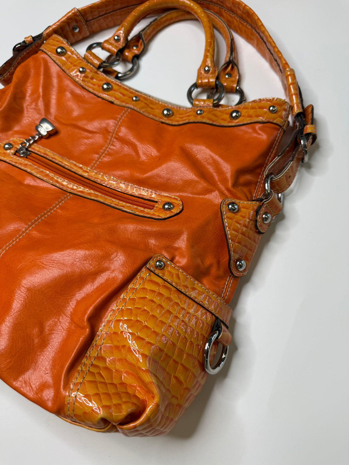 KATHY VAN ZEELAND PATENT BAG (ORANGE)
