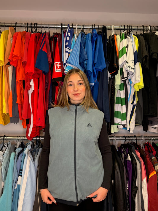 2 in 1 ADIDAS 2000s REVERSIBLE! VEST (M)