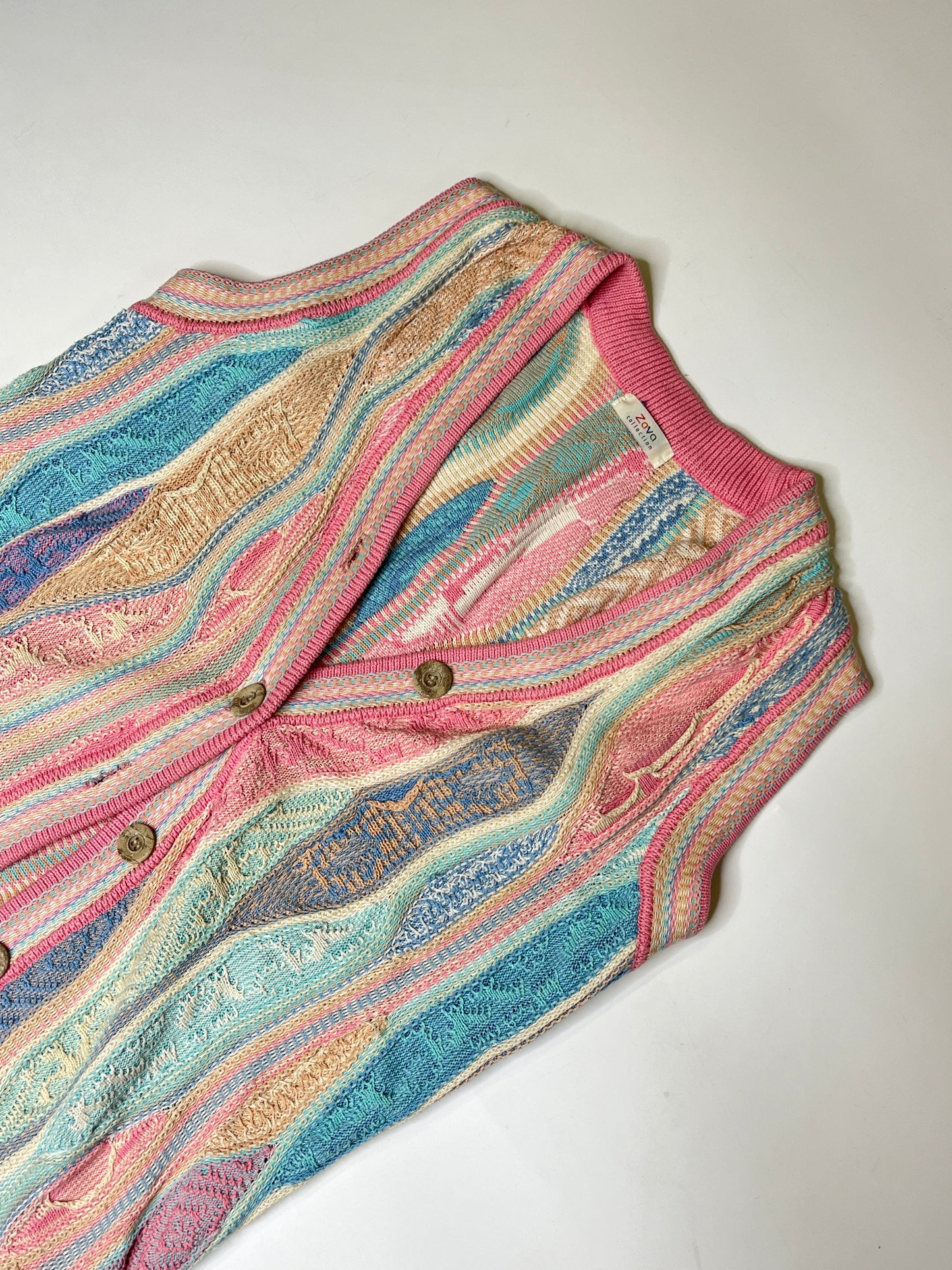 ZAVA COLLECTION COOGI STYLE CARDIGAN VEST (w. M-L)