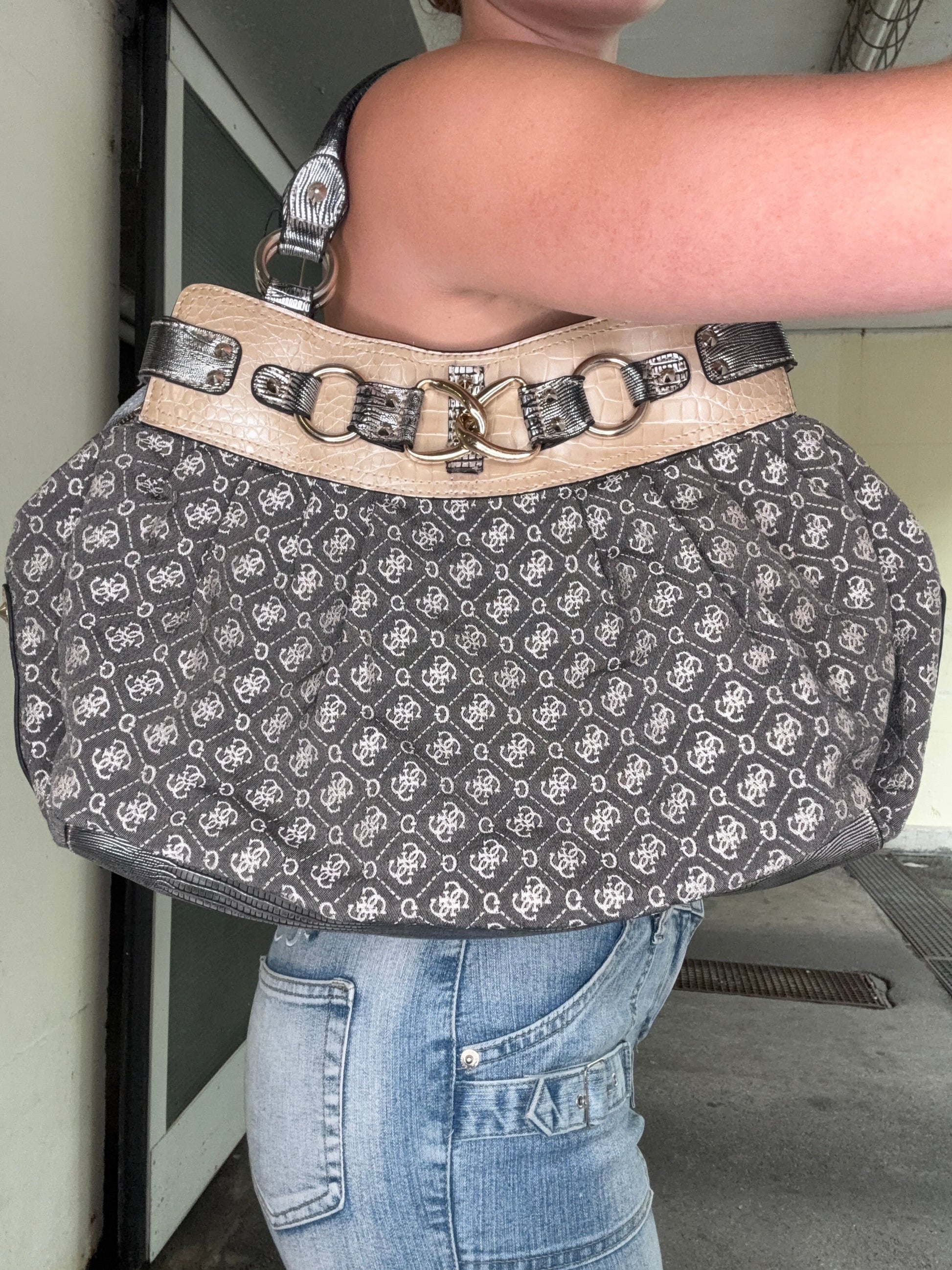 GUESS VINTAGE G LOGO JACQUARD CROC TRIM HOBO BAG