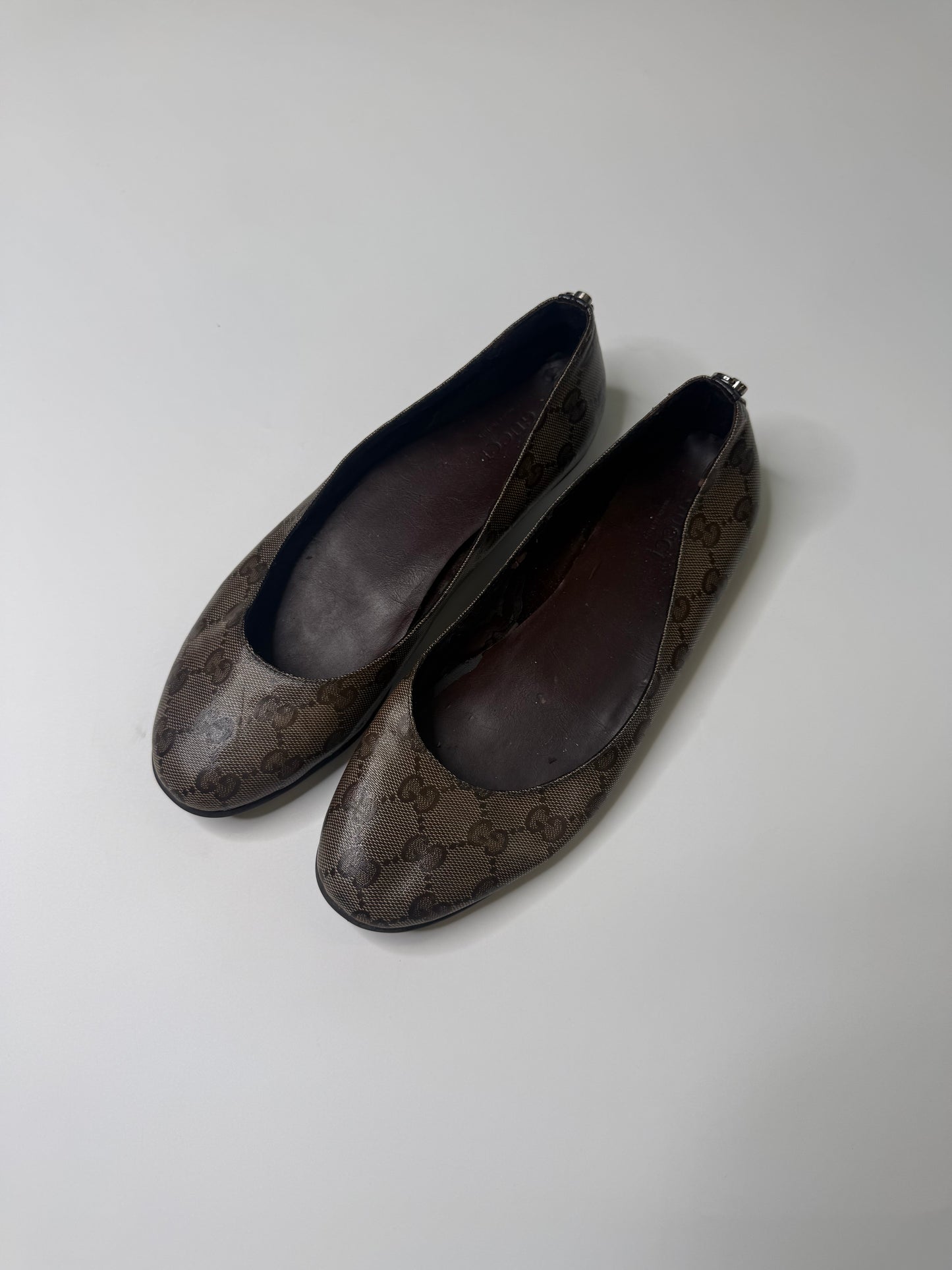 GUCCI VINTAGE GG CANVAS BALLET FLATS