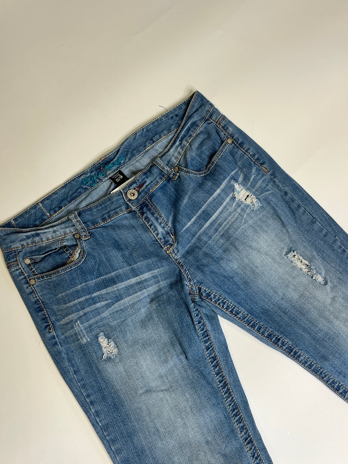 ARYA FLARED JEANS (S-M)