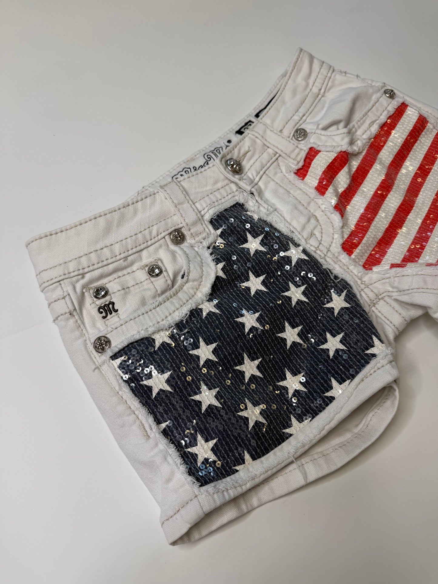 MISS ME VINTAGE AMERICAN FLAG SEQUIN DENIM SHORTS (27)