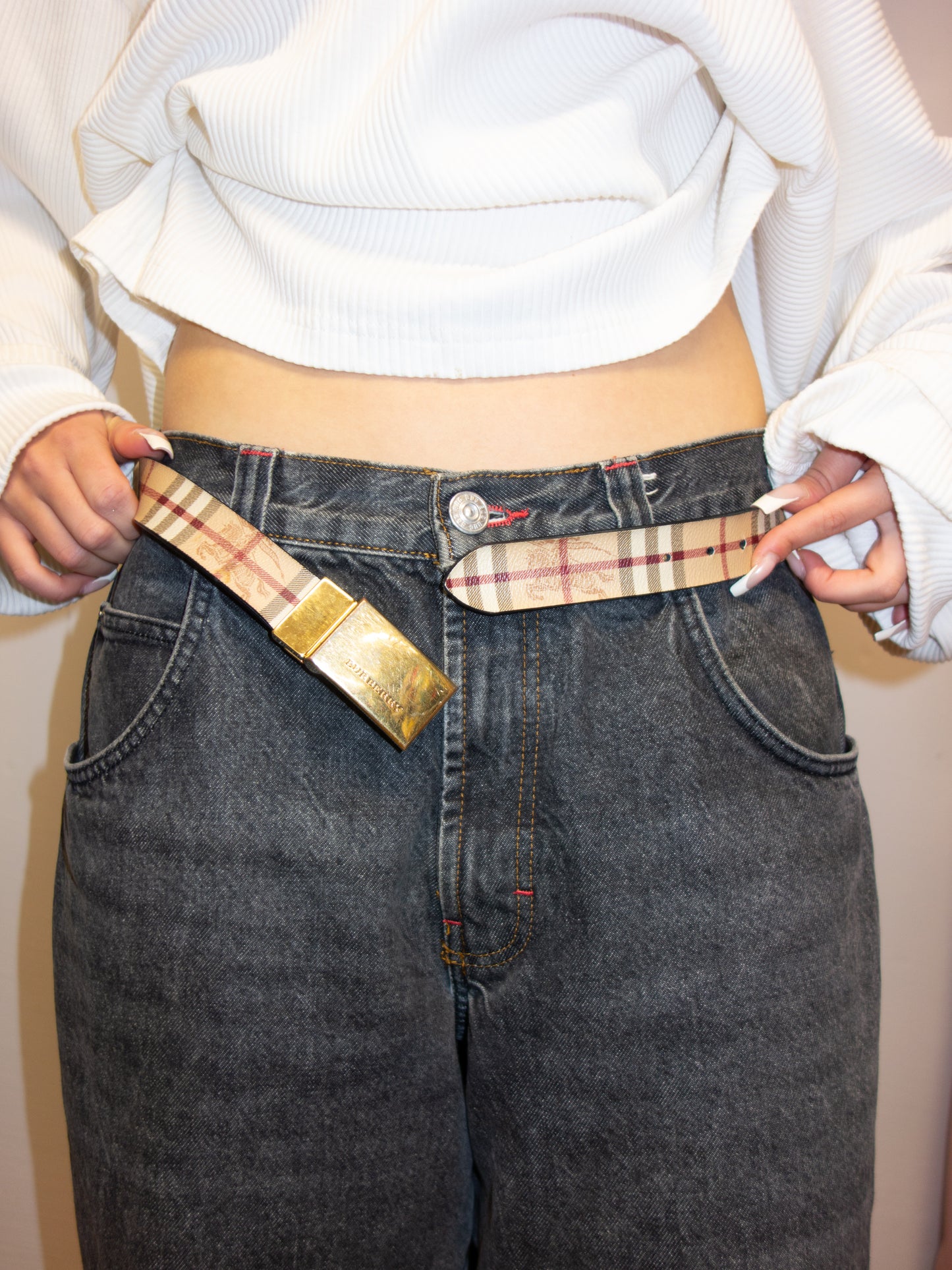 VINTAGE BURBERRY BELT GOLD