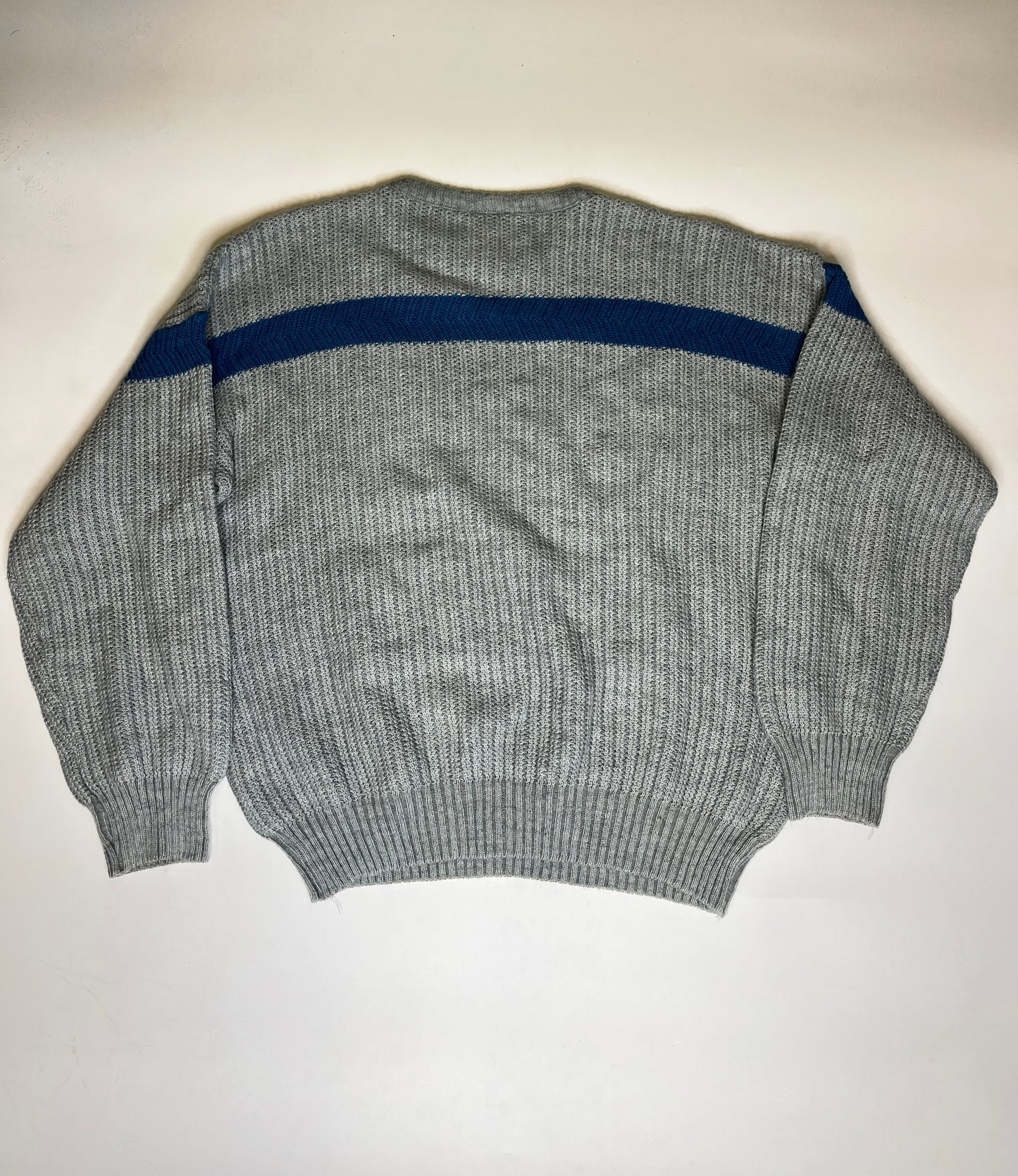 VINTAGE LACOSTE WOOL SWEATER (~XL)