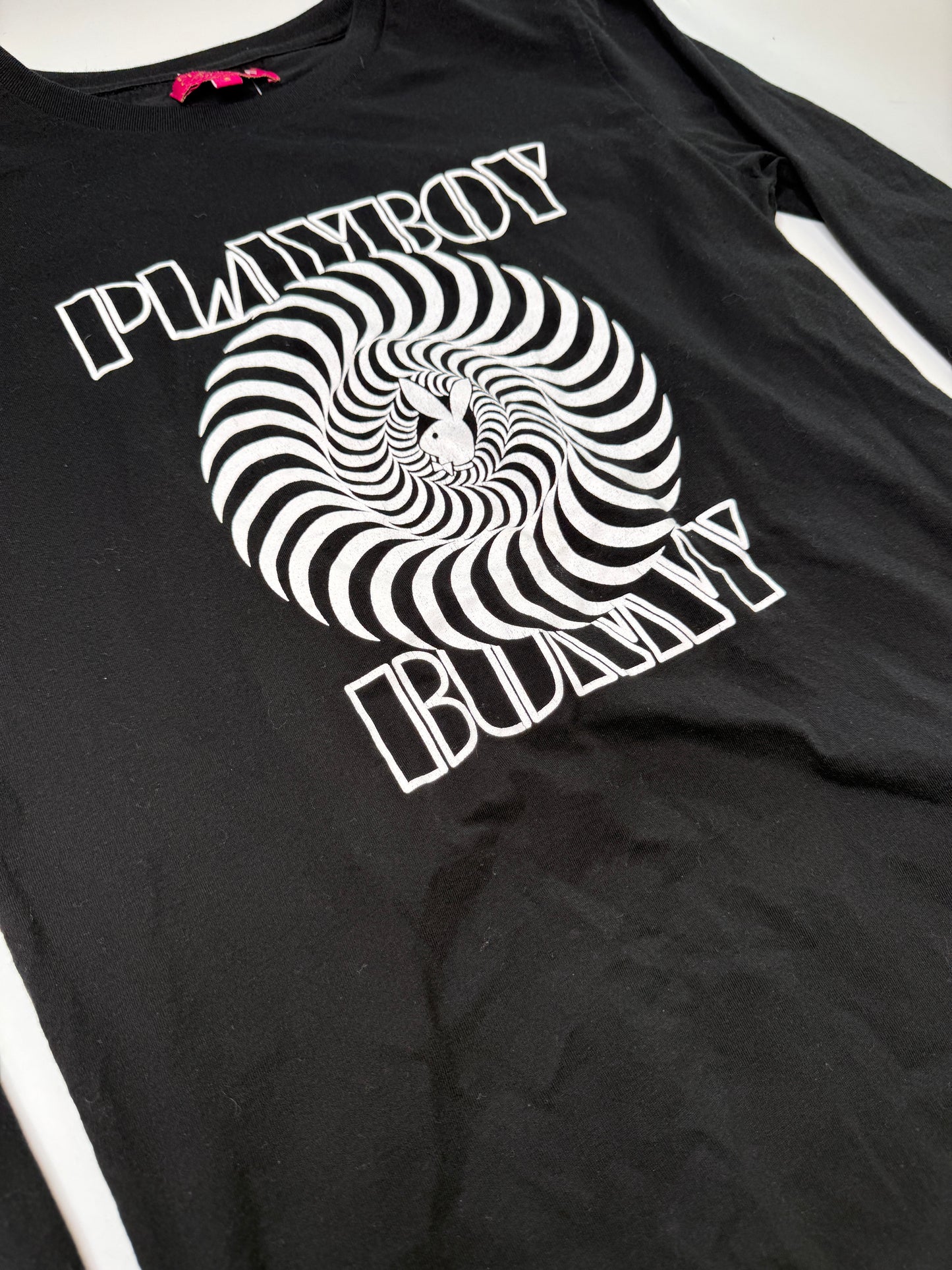 PLAYBOY VINTAGE SWIRL LOGO LONG SLEEVE TOP (S)