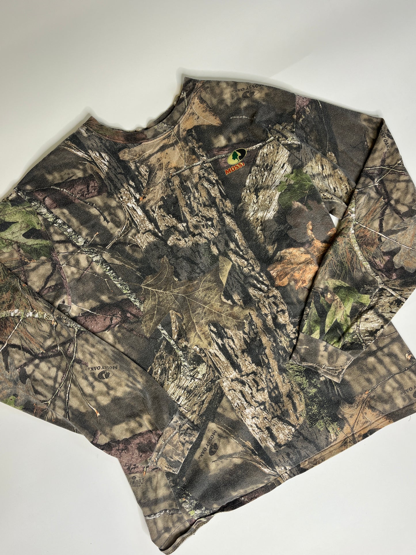MOSSY OAK CAMO LONGSLEEVE (M)