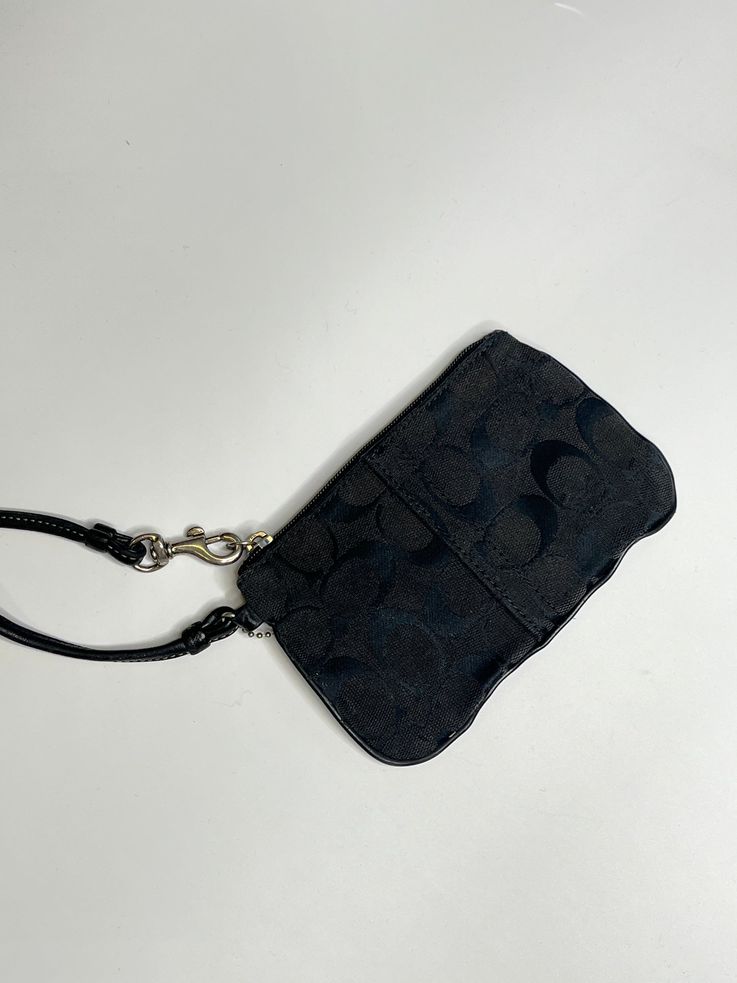 COACH WRISTLET MONOGRAM