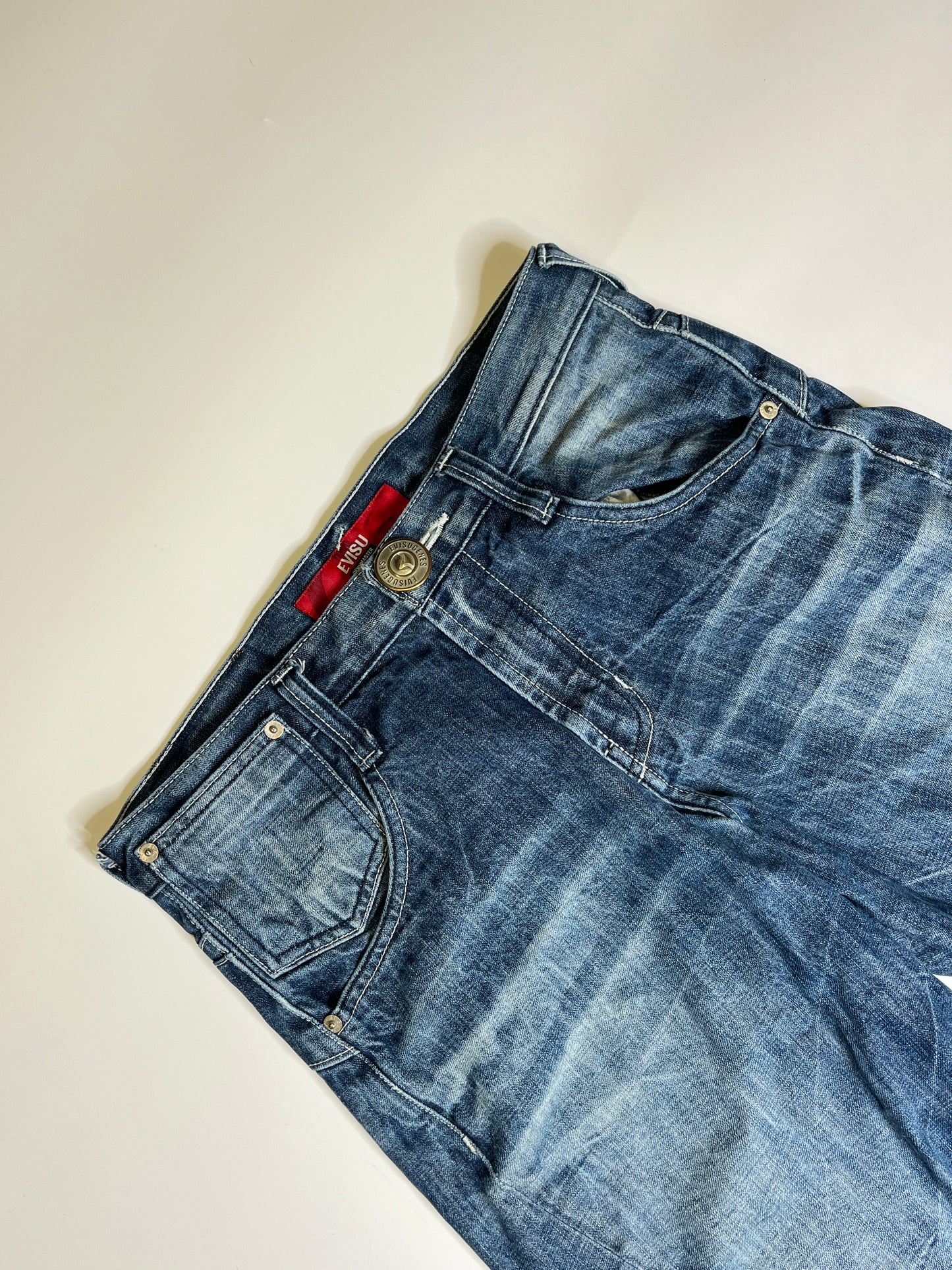 EVISU STRAIGHT LEG JEANS (30)