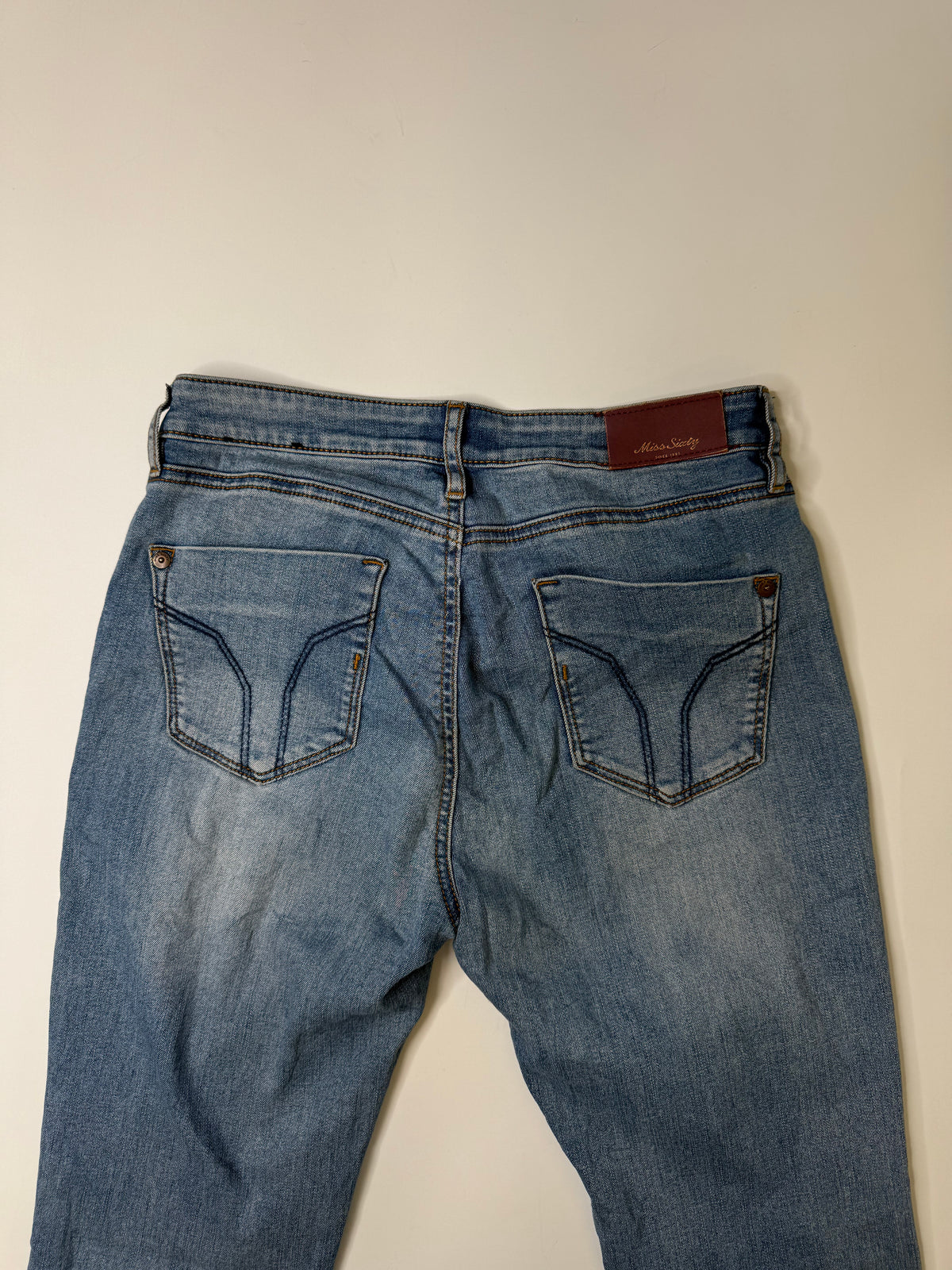 MISS SIXTY LORA FLARE JEANS – MEDIUM WASH (27)
