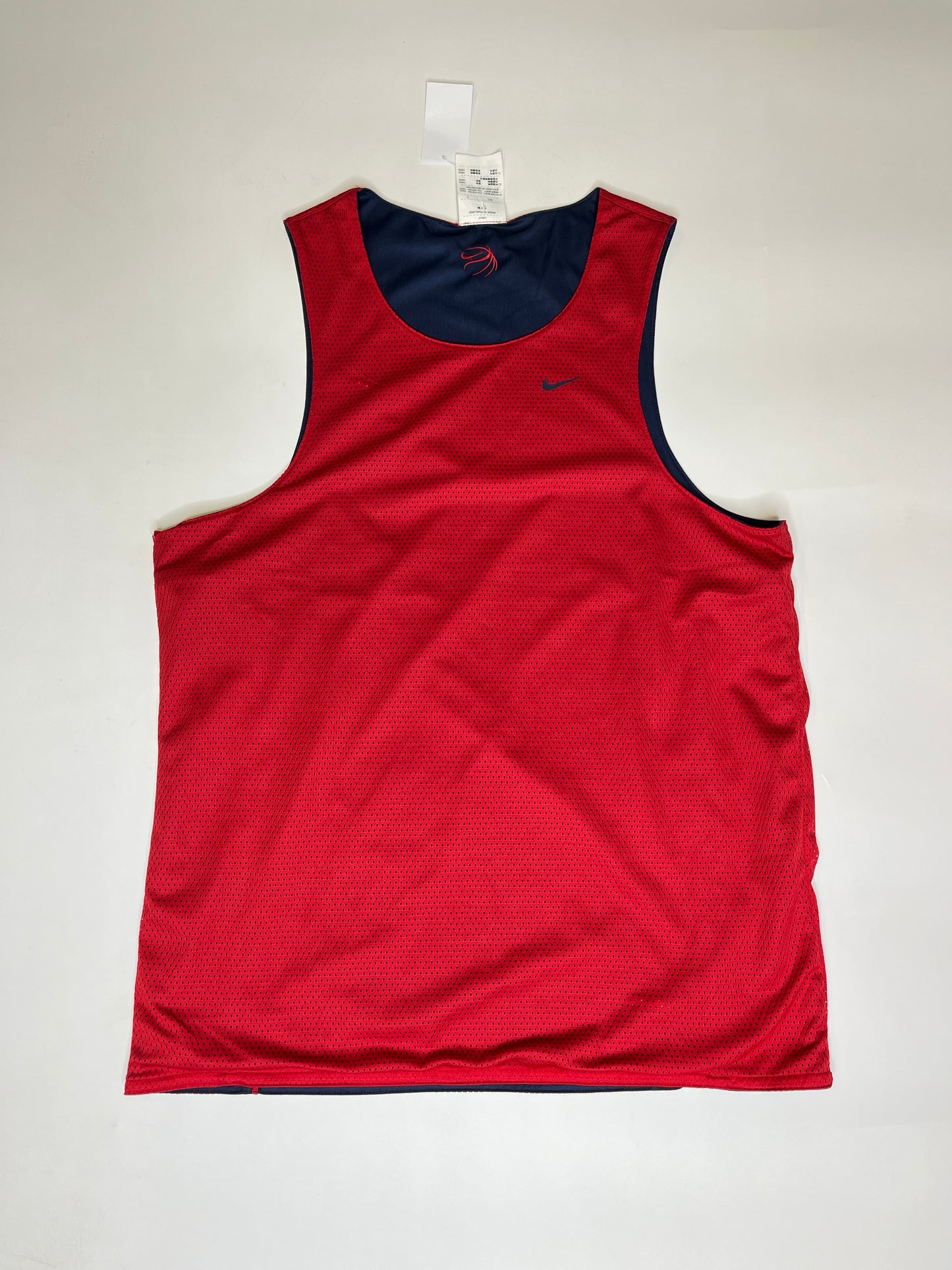 DEADSTOCK REVERSIBLE NIKE TANK TOP SHIRT WITH TAG(m.S)