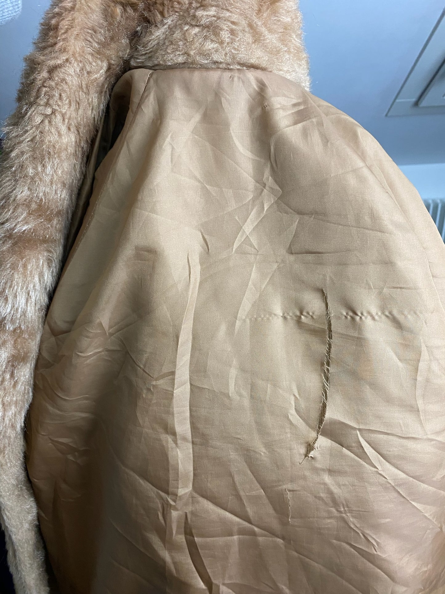 FAUX FUR COAT LIGHT BROWN (M)